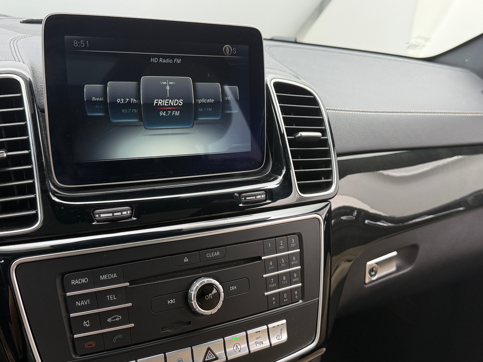 Thumbnail: 2017 Mercedes-Benz GLS - 3
