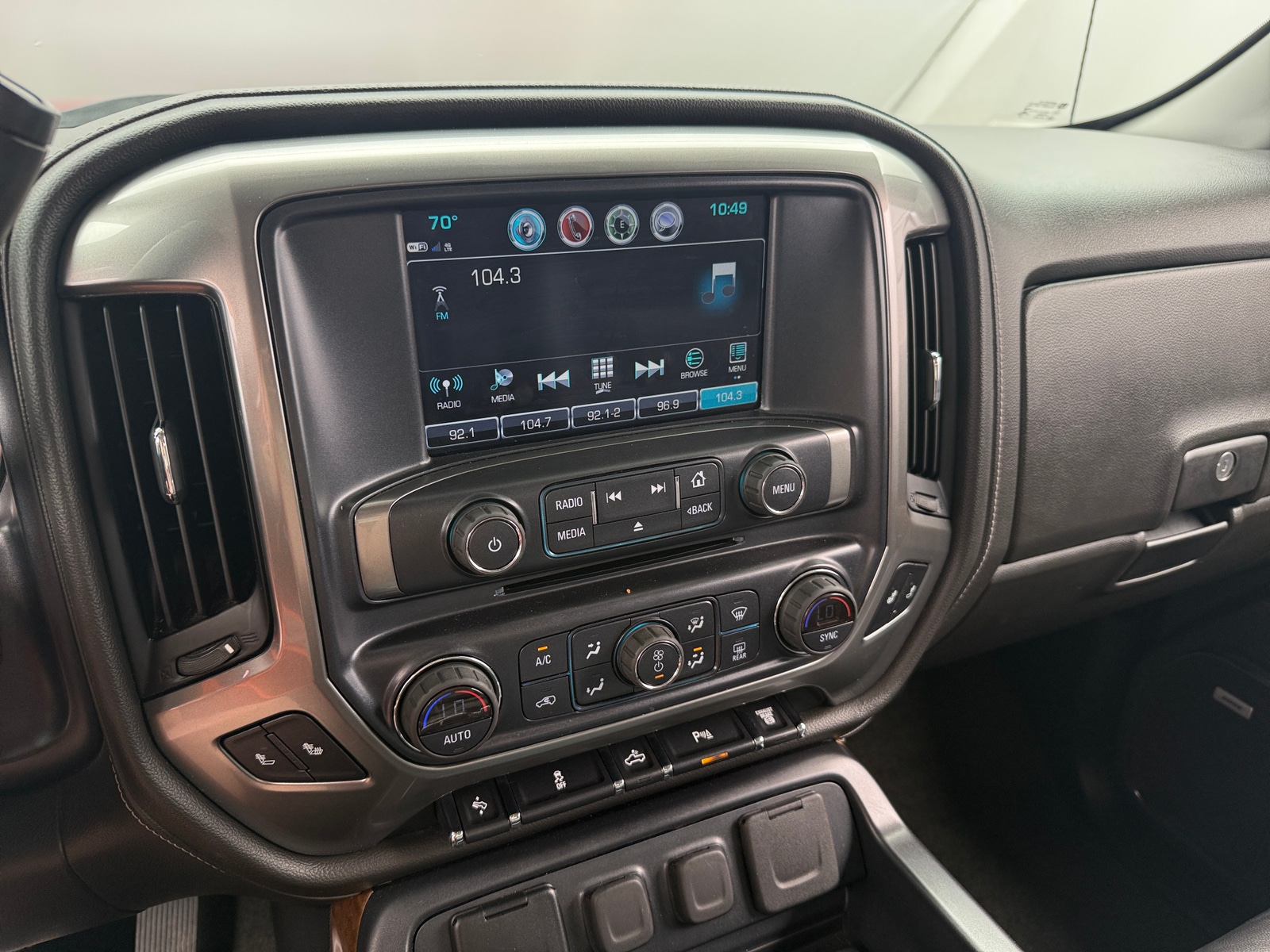 Thumbnail: 2018 Chevrolet Silverado 2500 - 3