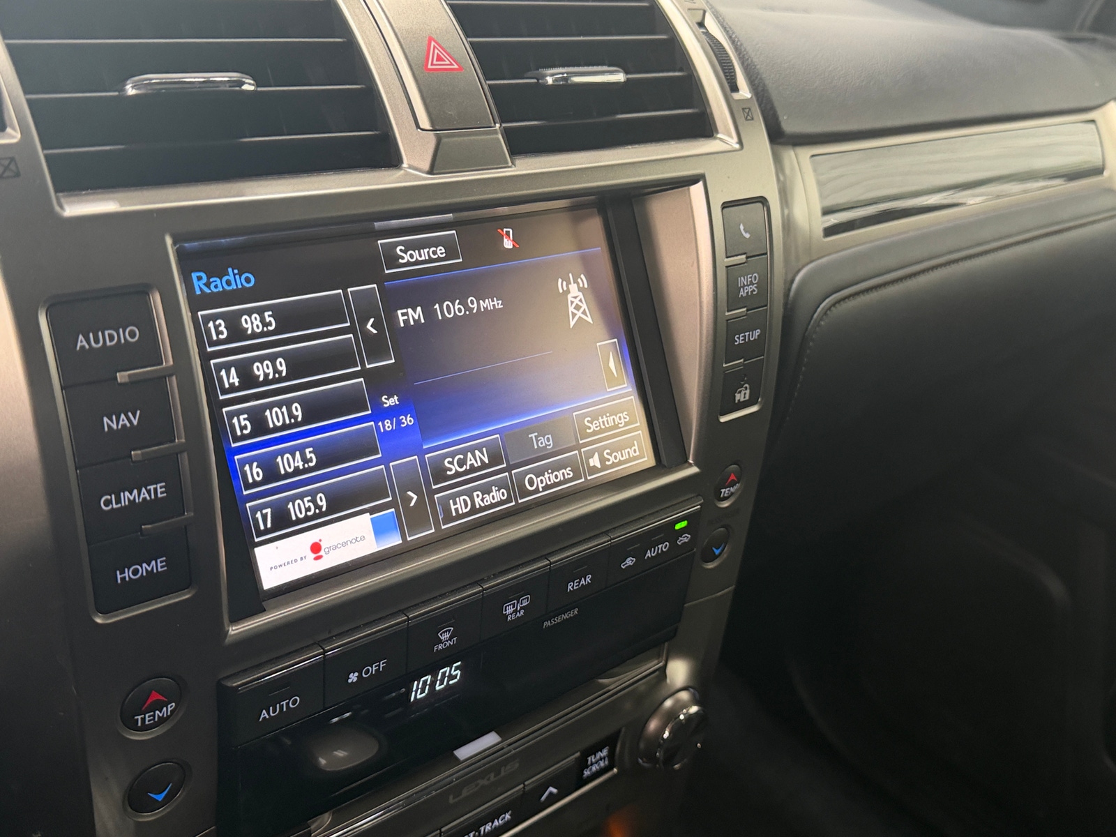 Thumbnail: 2020 Lexus GX - 3