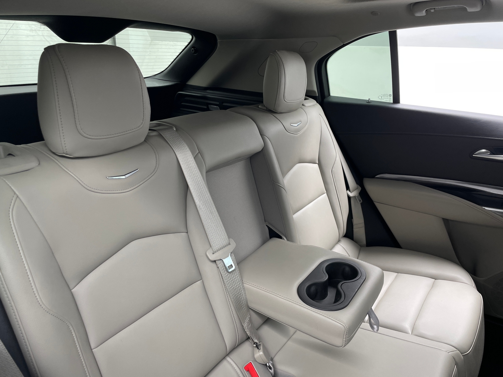 Thumbnail: 2019 Cadillac XT4 - 5