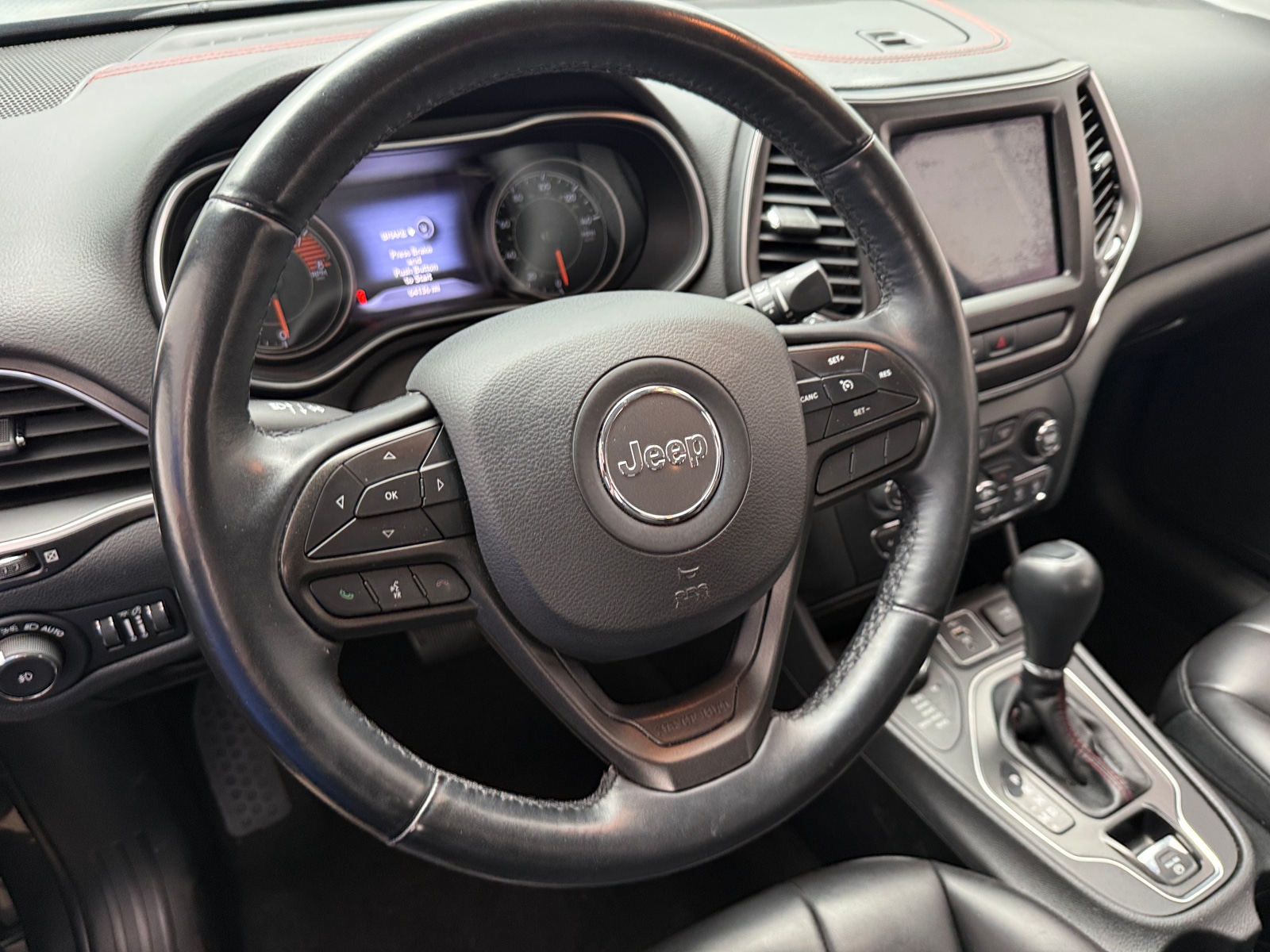 Thumbnail: 2019 Jeep Cherokee - 4
