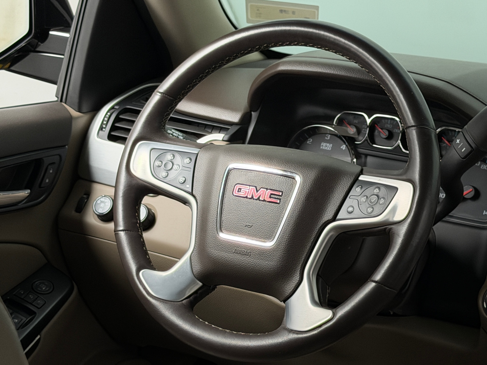 Thumbnail: 2020 GMC Yukon - 4