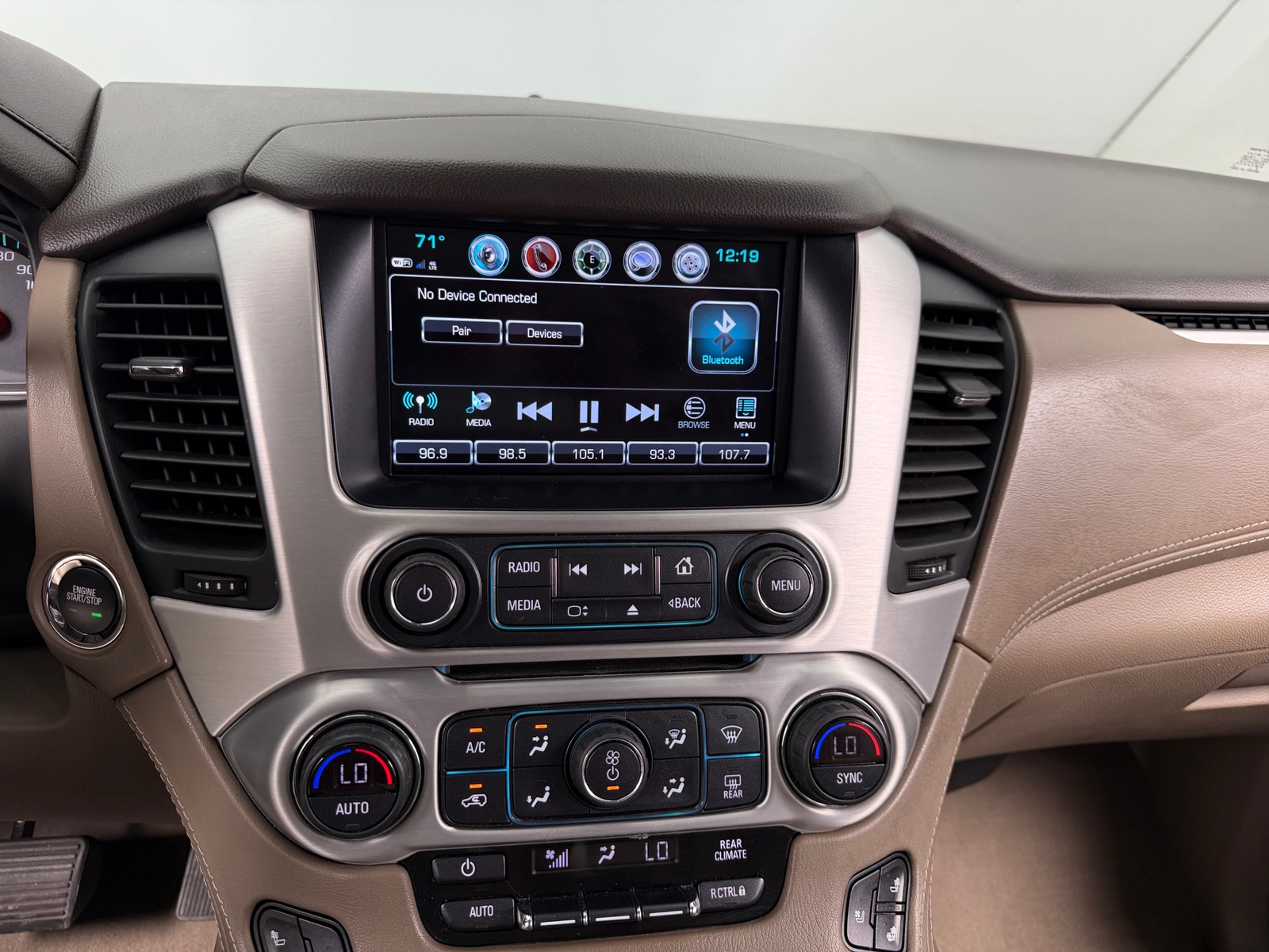Thumbnail: 2020 GMC Yukon - 3