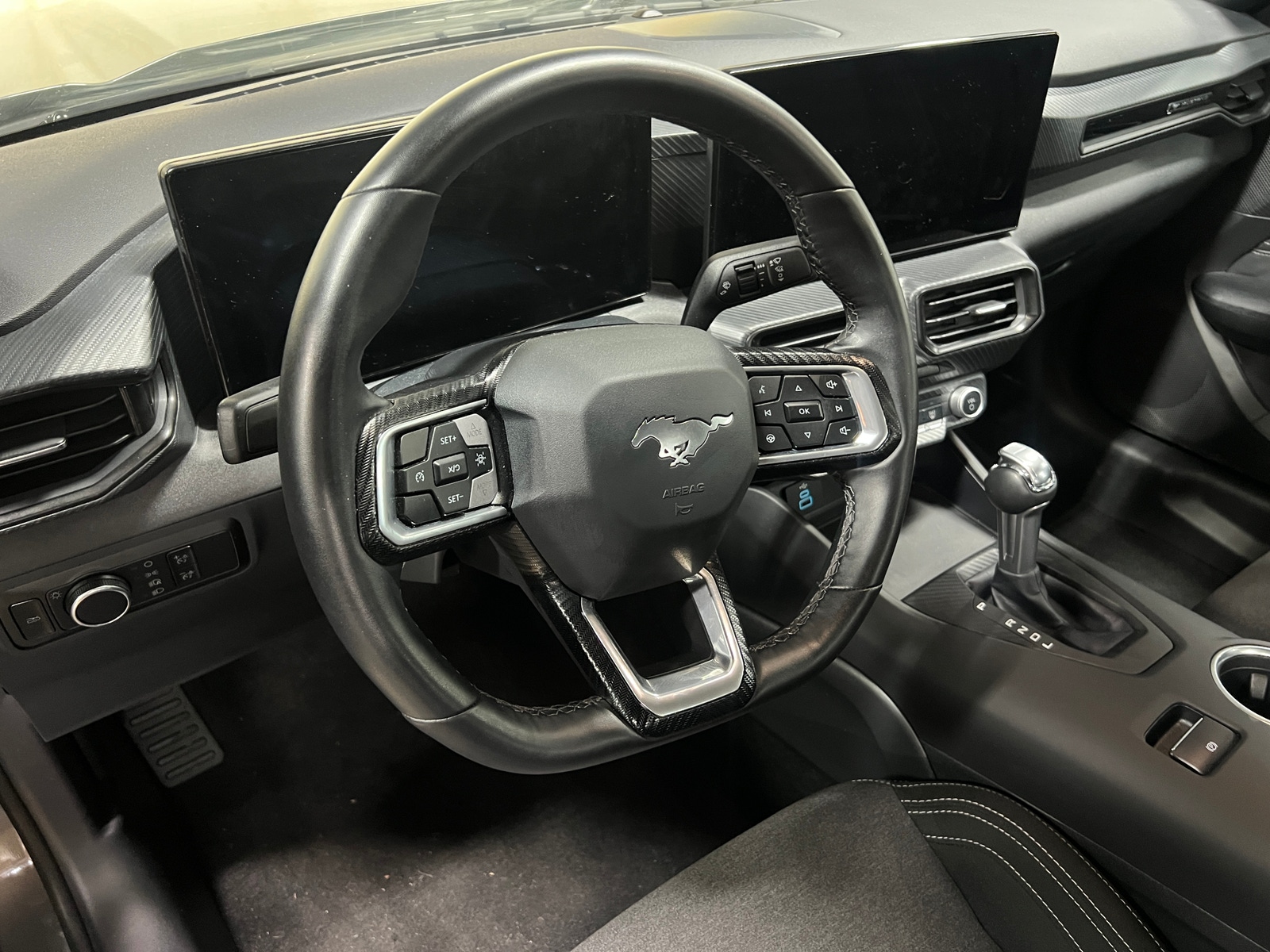 Thumbnail: 2025 Ford Mustang - 4