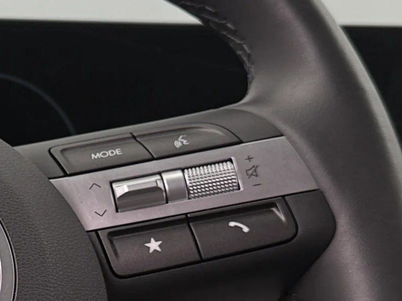 2024 Hyundai Kona Limited - Photo 17