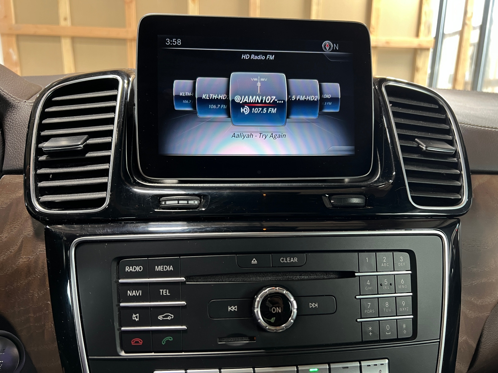 Thumbnail: 2019 Mercedes-Benz GLS - 3