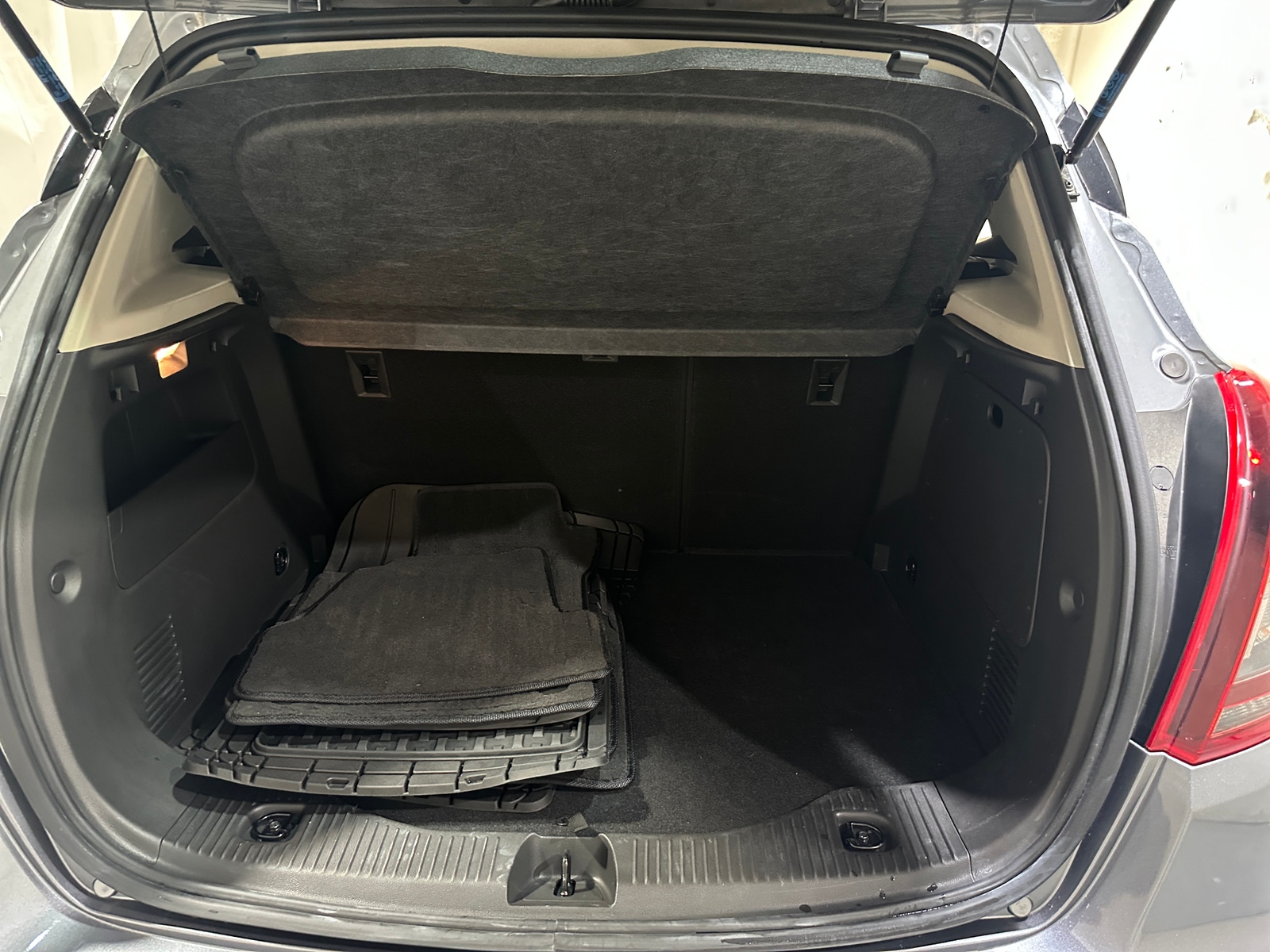 Thumbnail: 2019 Buick Encore - 7