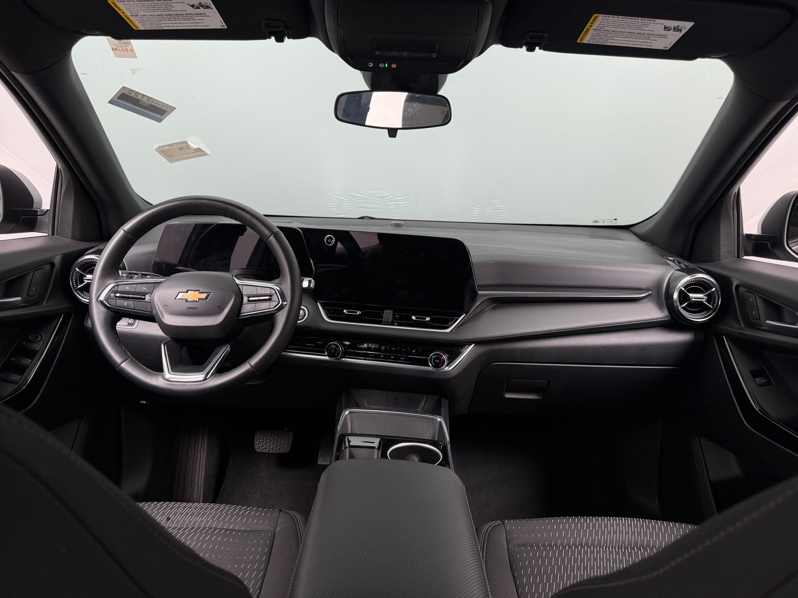 Thumbnail: 2025 Chevrolet Equinox - 3