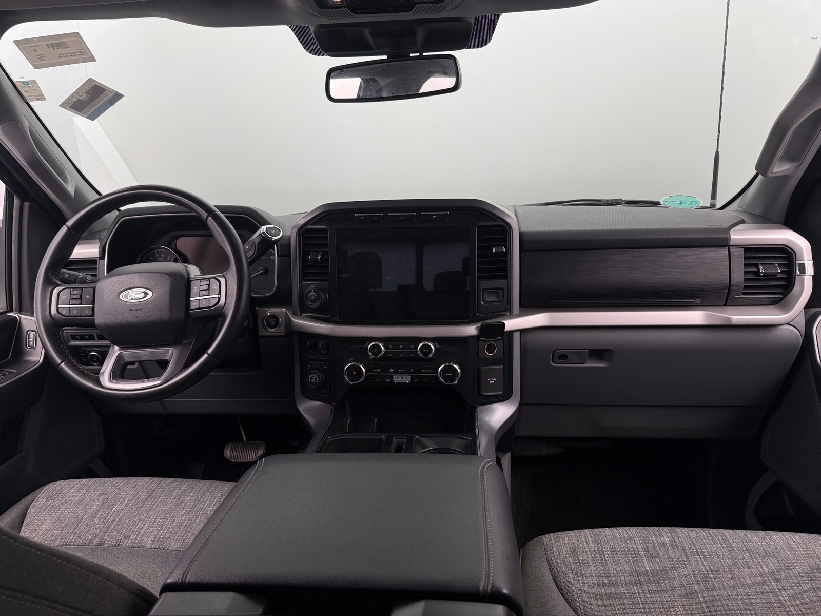 Thumbnail: 2023 Ford Econoline - 3