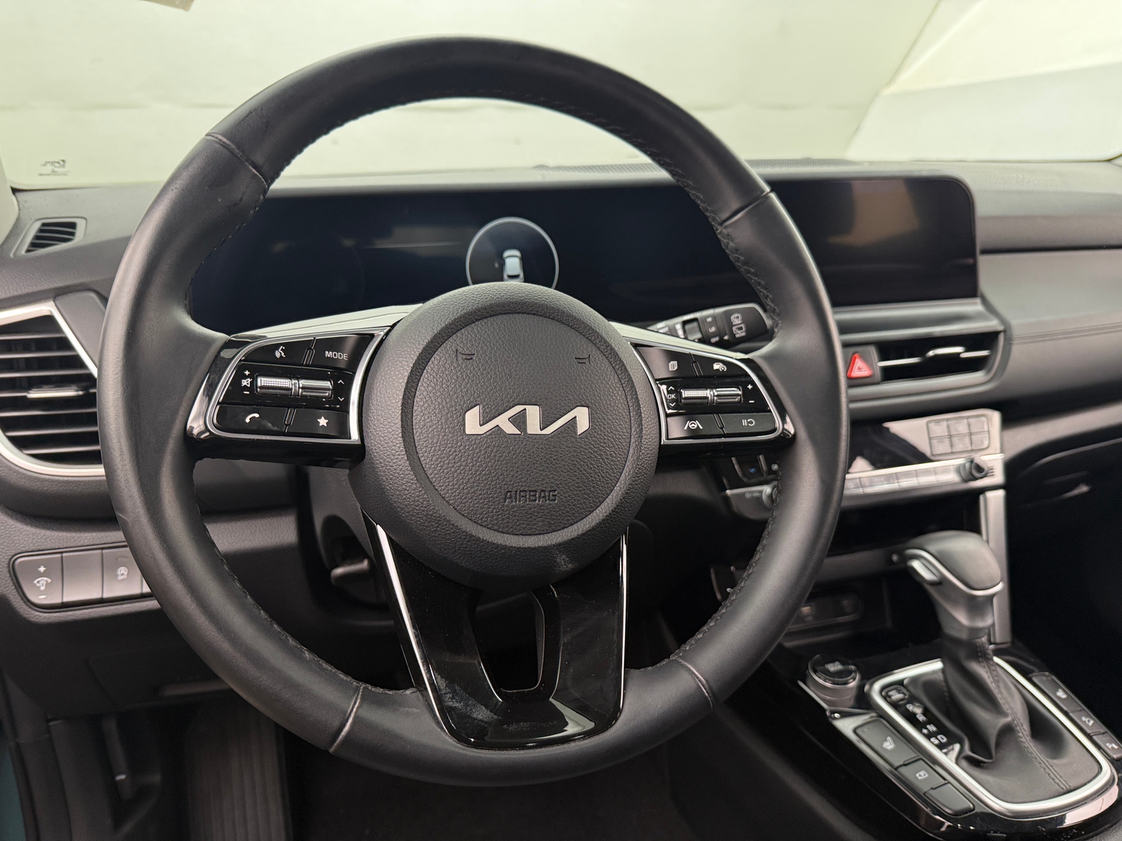 Thumbnail: 2025 Kia Seltos - 4