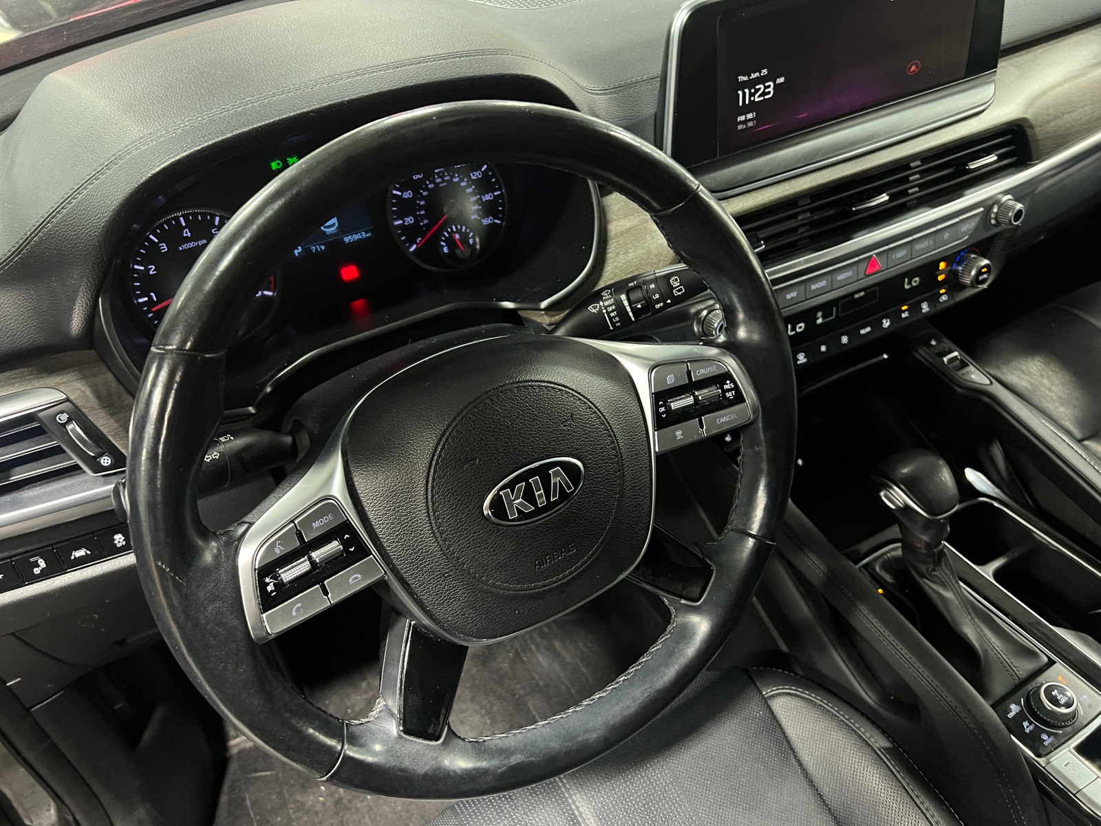 Thumbnail: 2020 Kia Telluride - 4