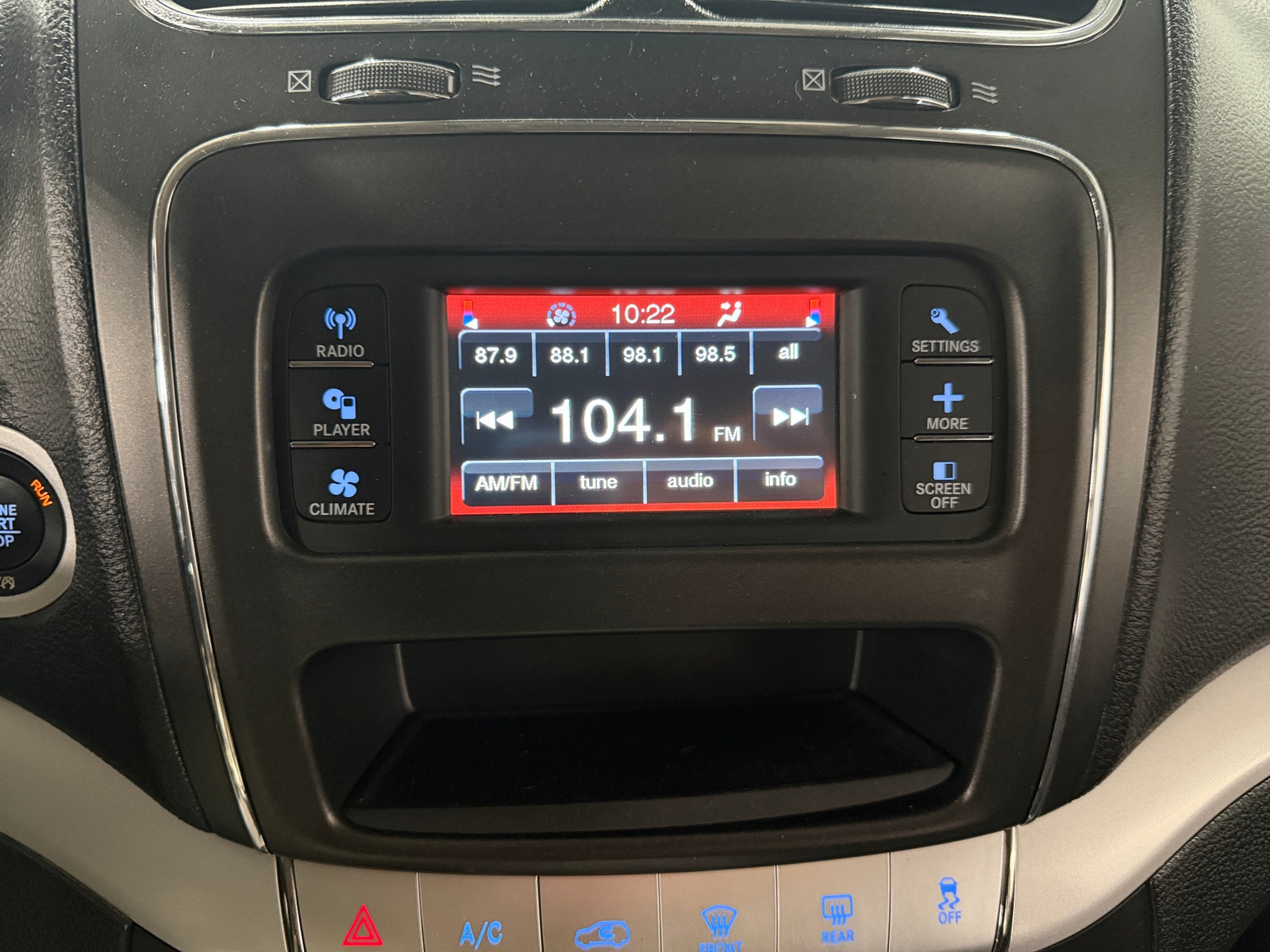 Thumbnail: 2019 Dodge Journey - 4