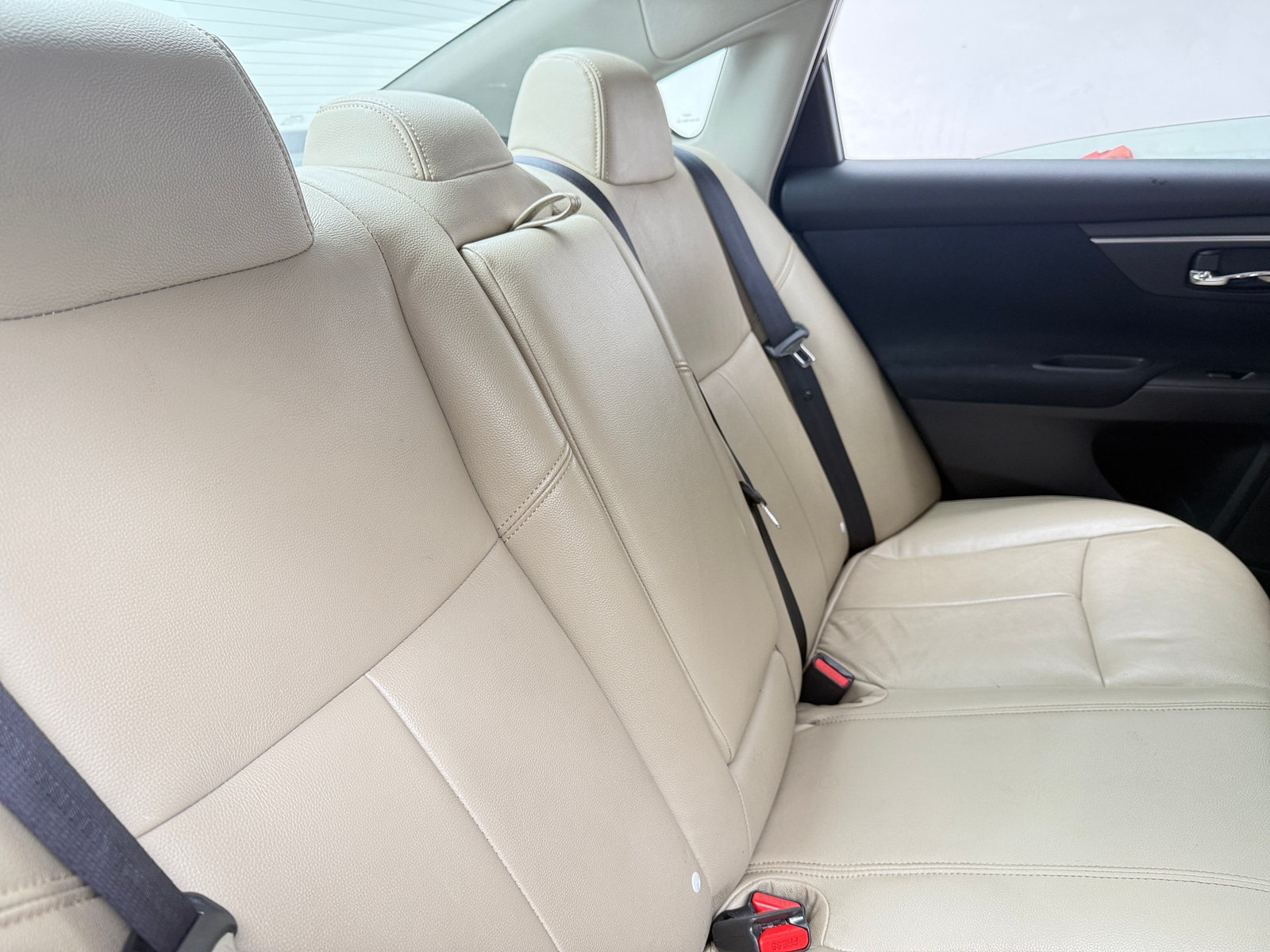 Thumbnail: 2015 Nissan Altima - 6
