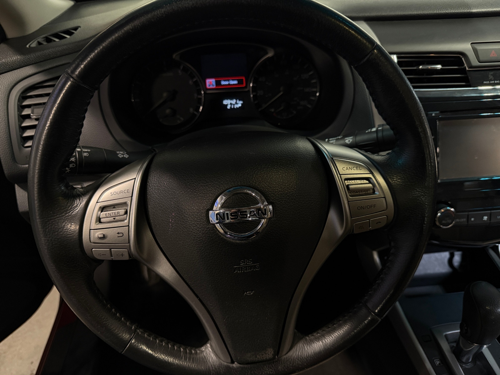 Thumbnail: 2015 Nissan Altima - 5