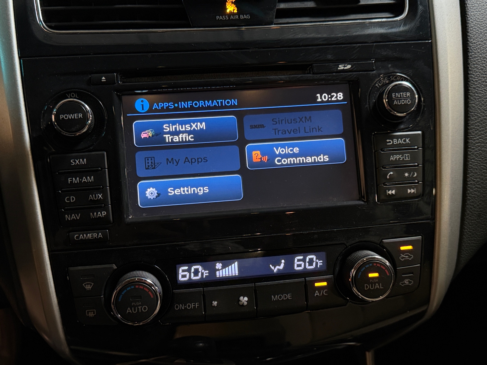 Thumbnail: 2015 Nissan Altima - 4