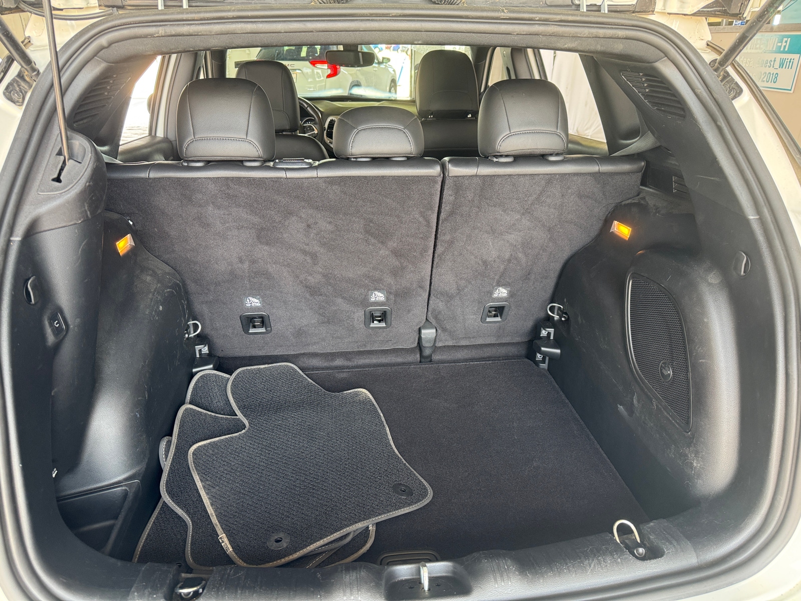 Thumbnail: 2021 Jeep Compass - 6