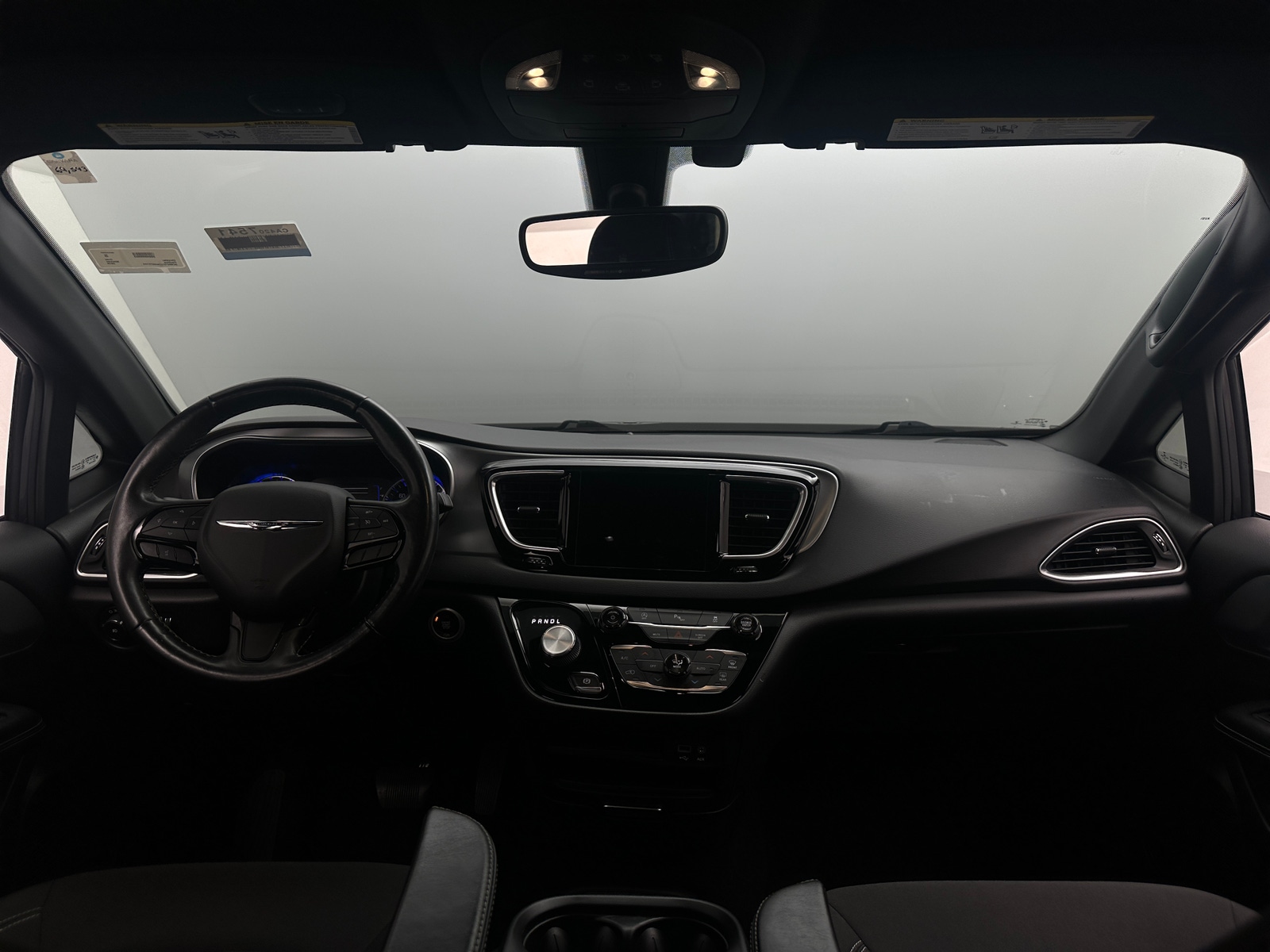 Thumbnail: 2019 Chrysler Pacifica - 3