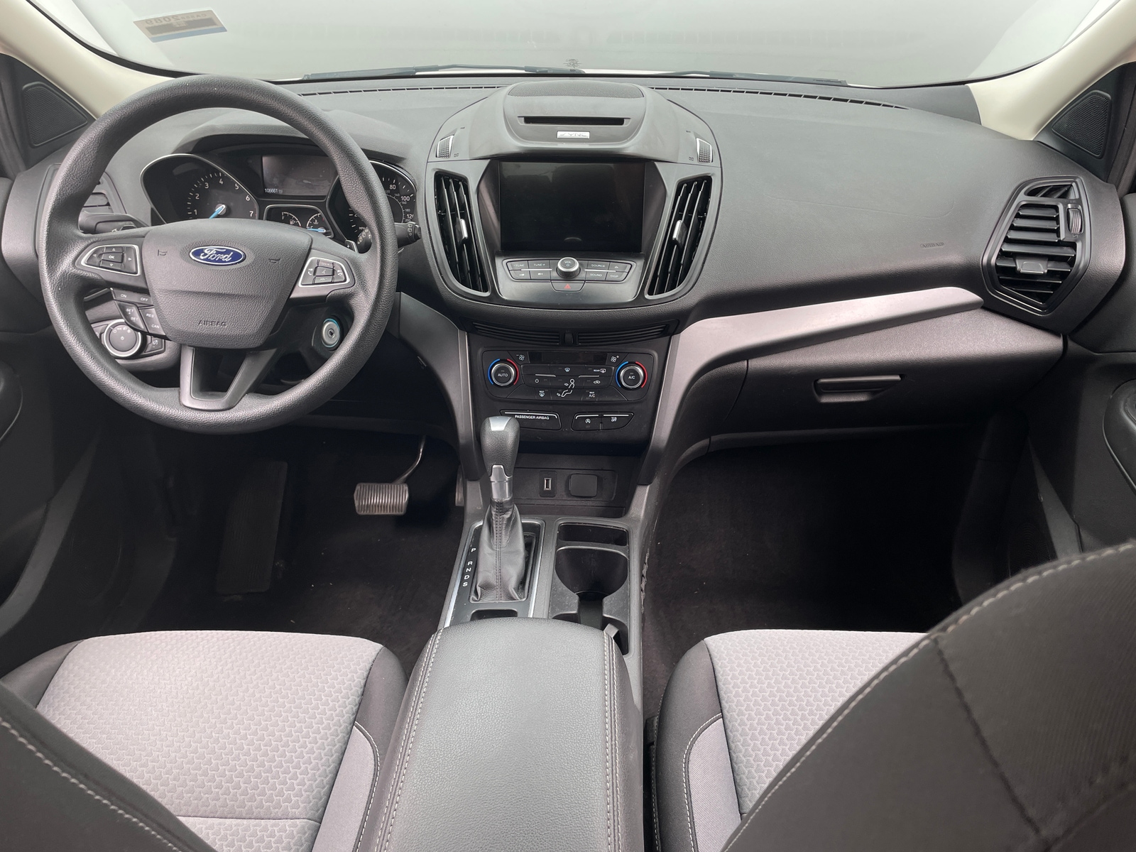 Thumbnail: 2017 Ford Escape - 3