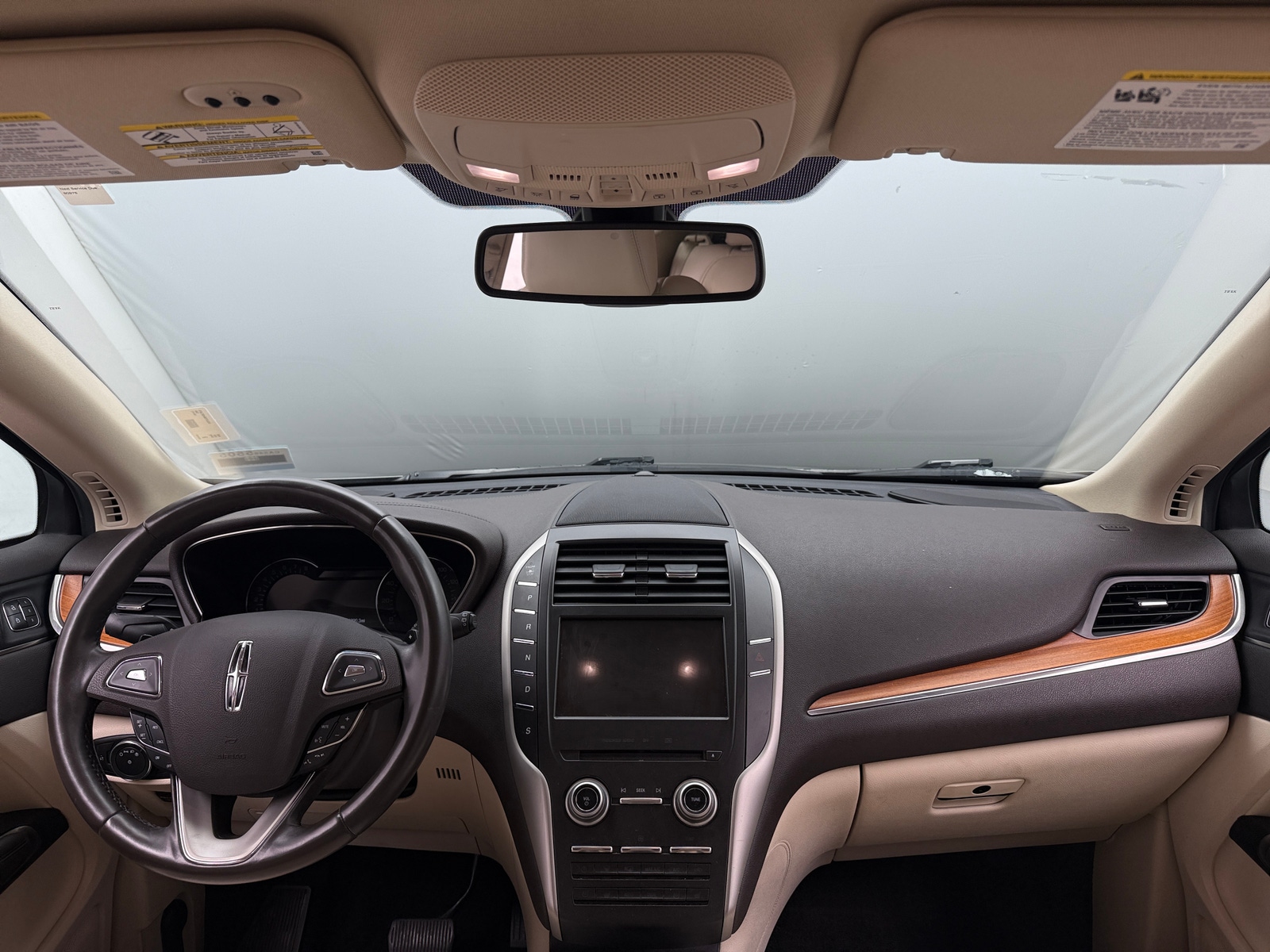 Thumbnail: 2016 Lincoln MKC - 2
