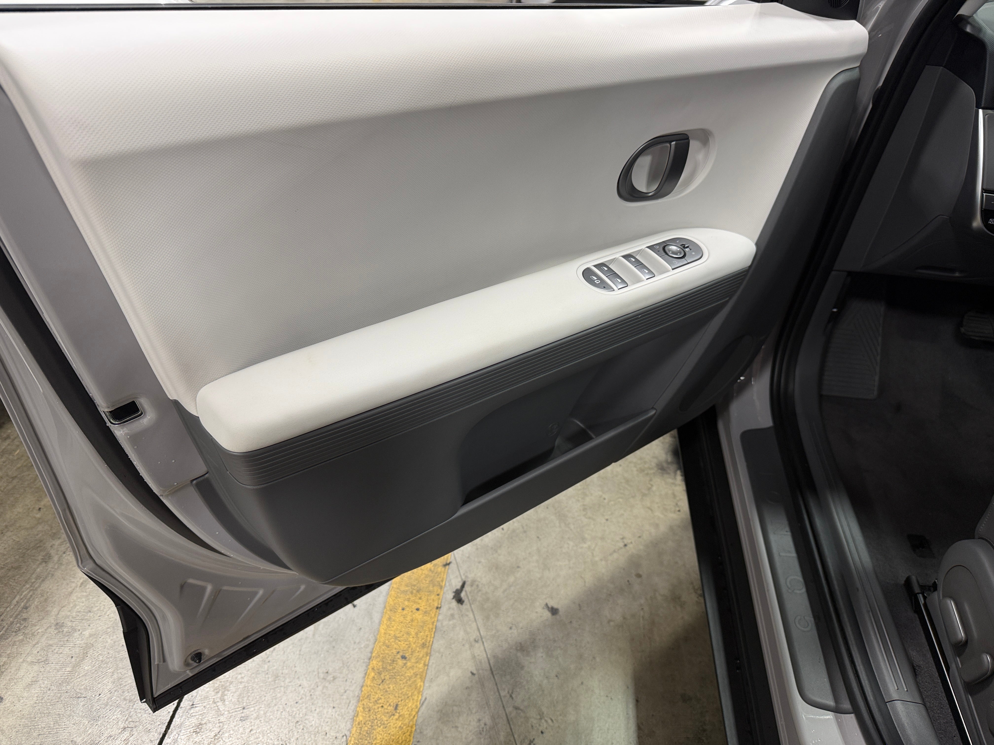 Used 2026 Hyundai IONIQ 5 SEL with VIN 7YAKN4DA2TY047890 for sale in Oak Creek, WI
