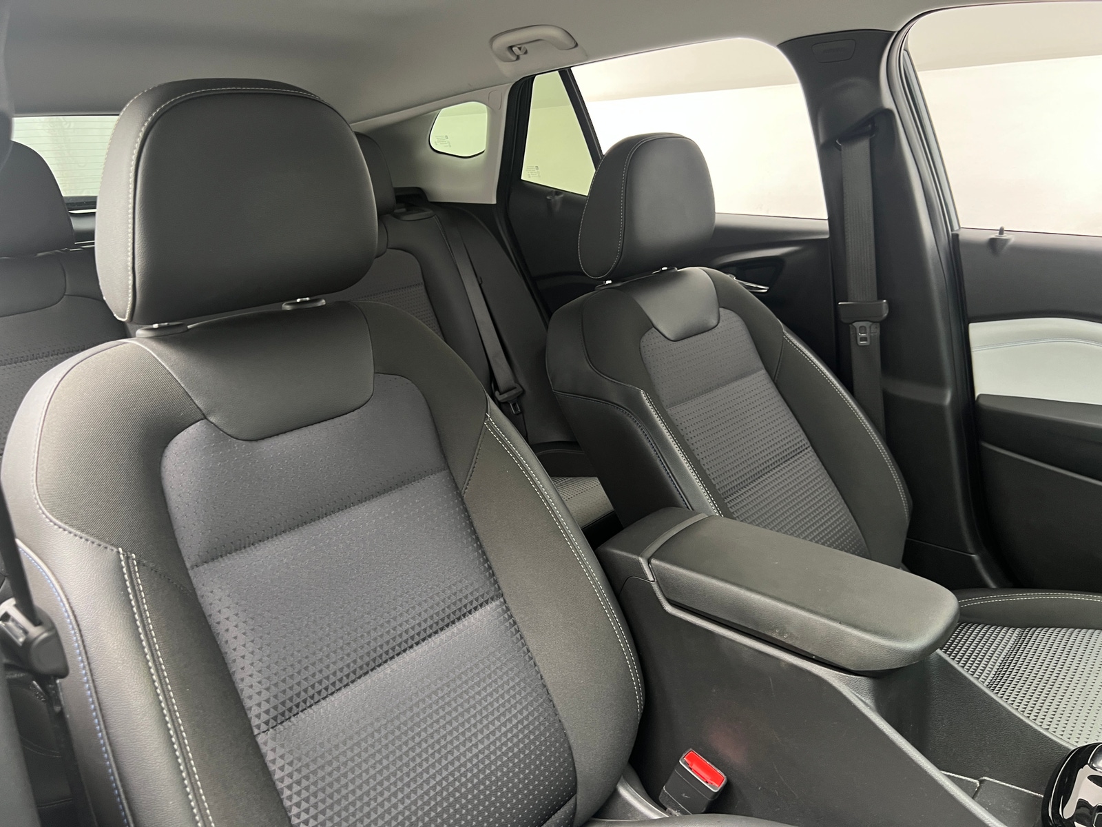 Thumbnail: 2025 Chevrolet Trax - 2
