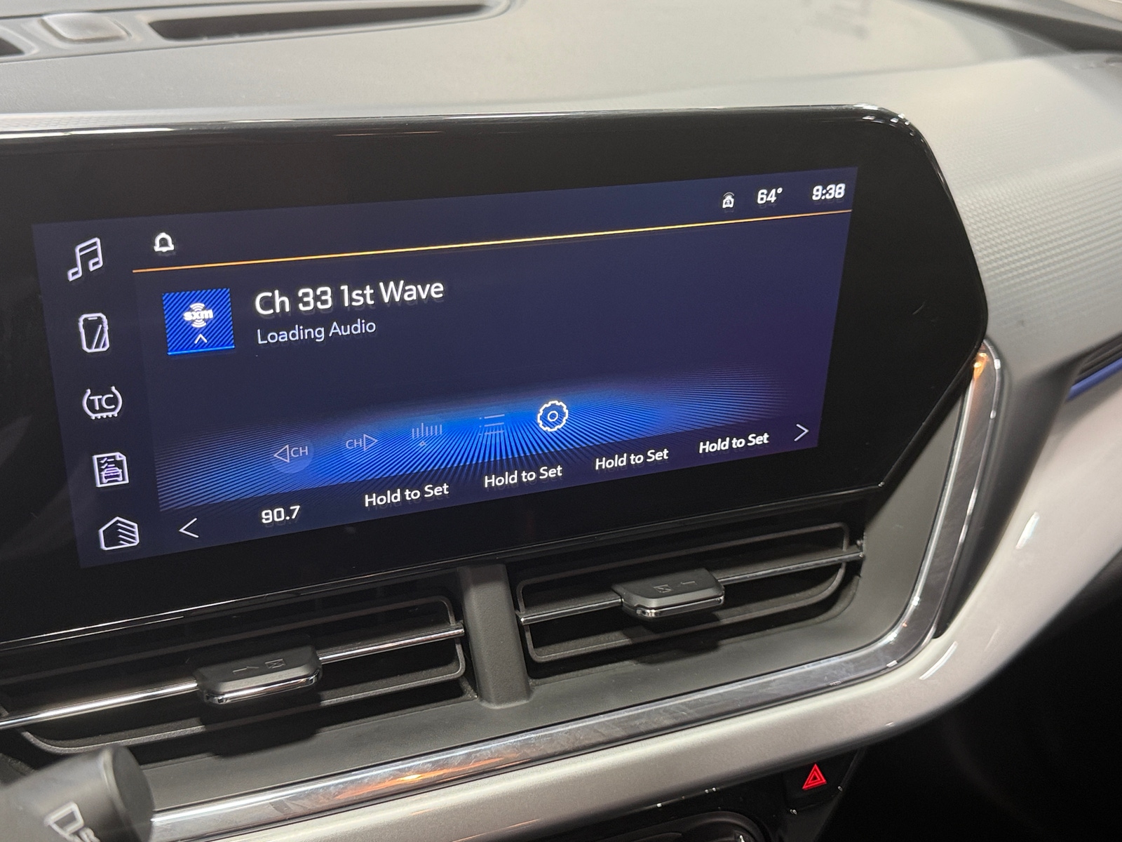 Thumbnail: 2025 Chevrolet Trax - 4