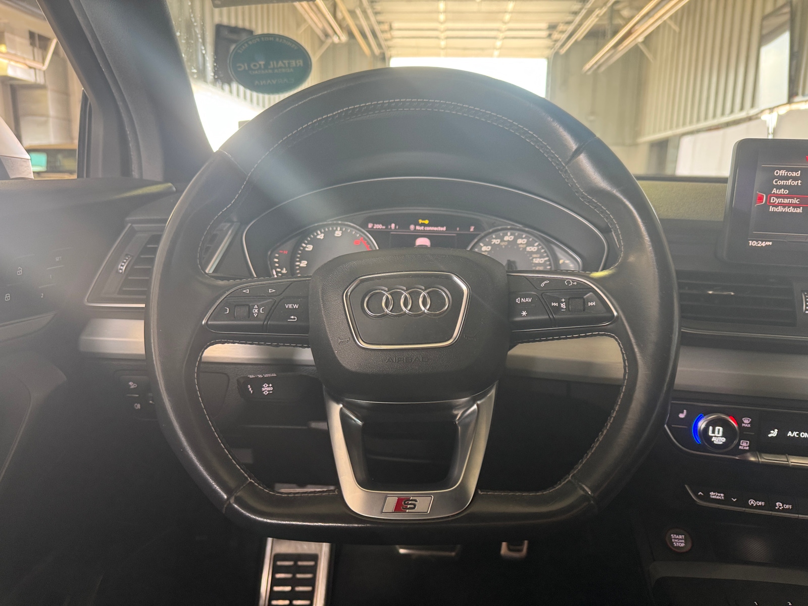 Thumbnail: 2020 Audi SQ5 - 4