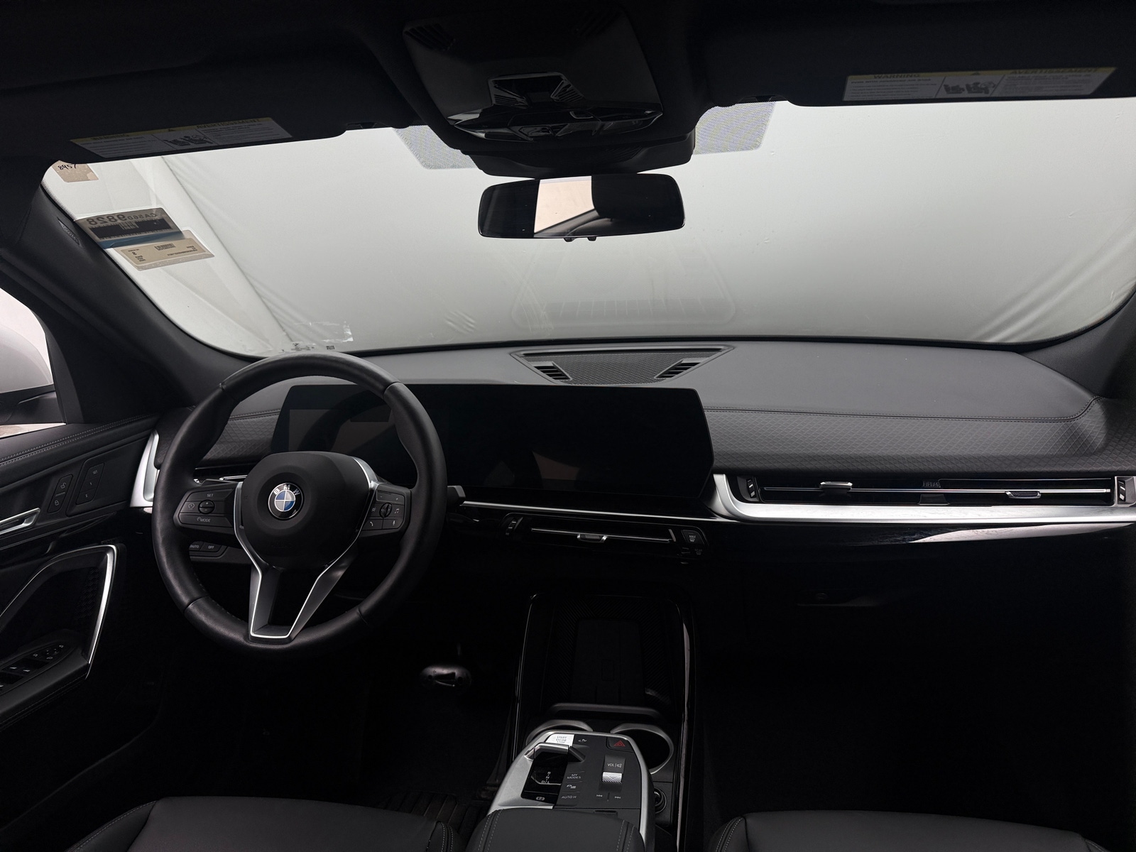 Thumbnail: 2025 BMW X2 - 2