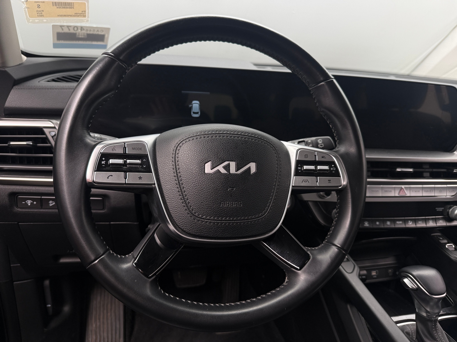 Thumbnail: 2023 Kia Telluride - 4