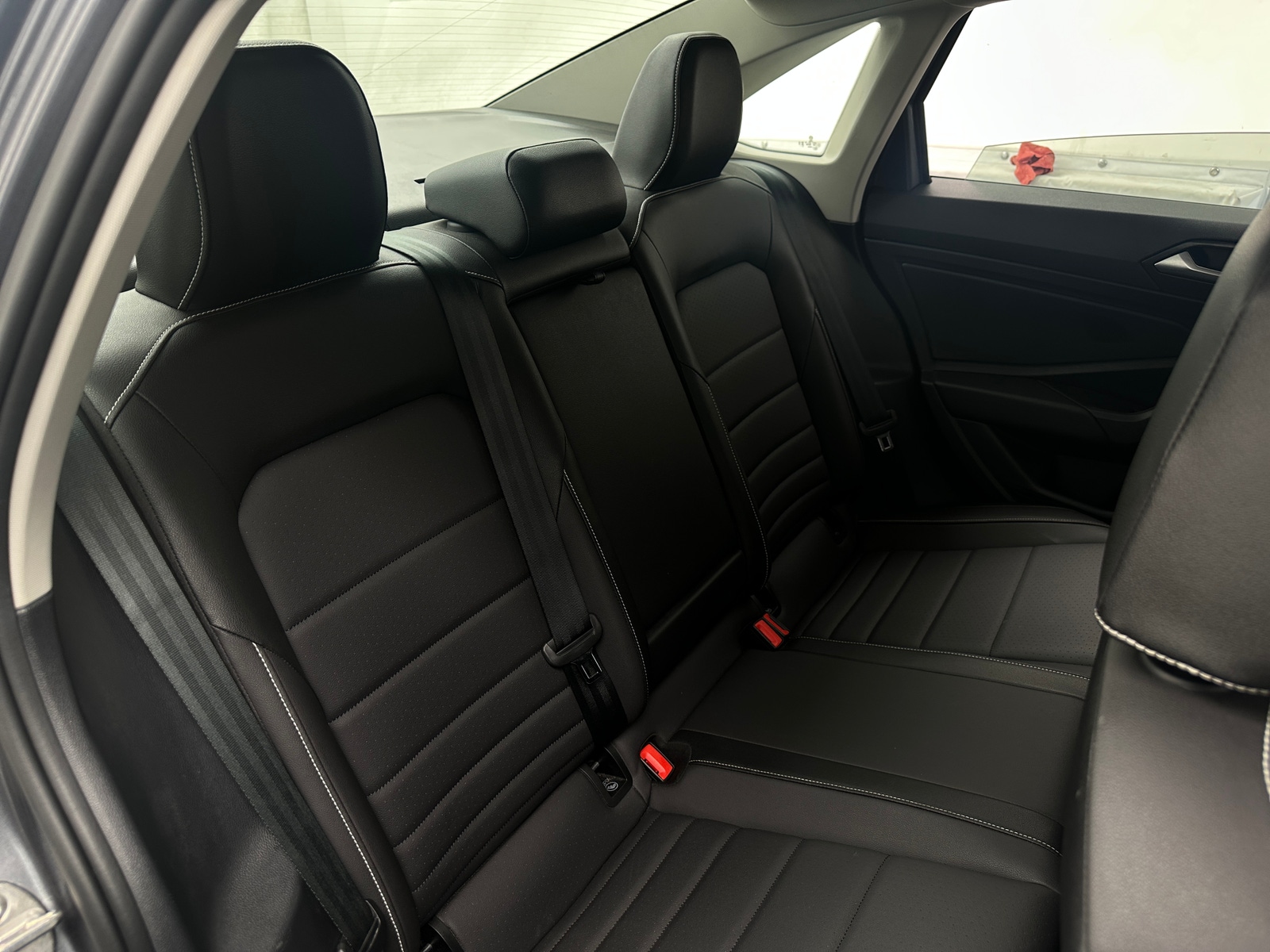 Thumbnail: 2024 Volkswagen Jetta - 5