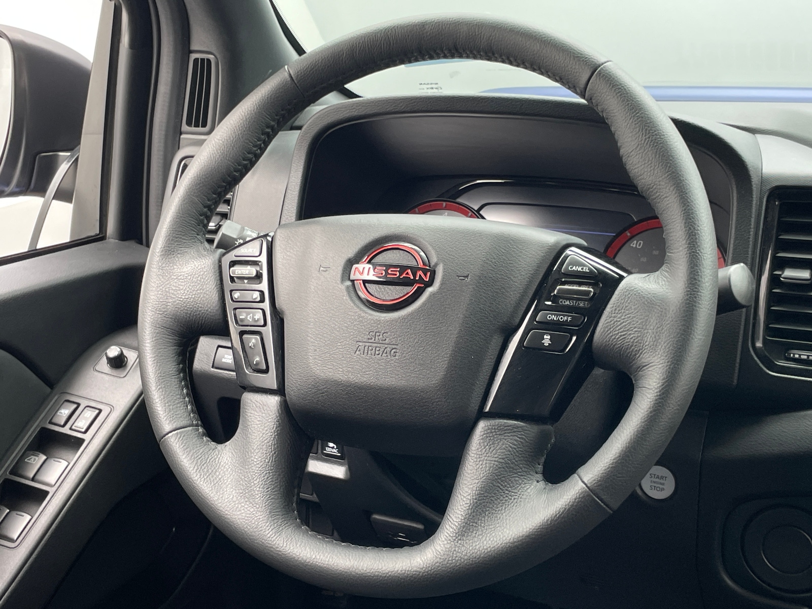 Thumbnail: 2022 Nissan Frontier - 5
