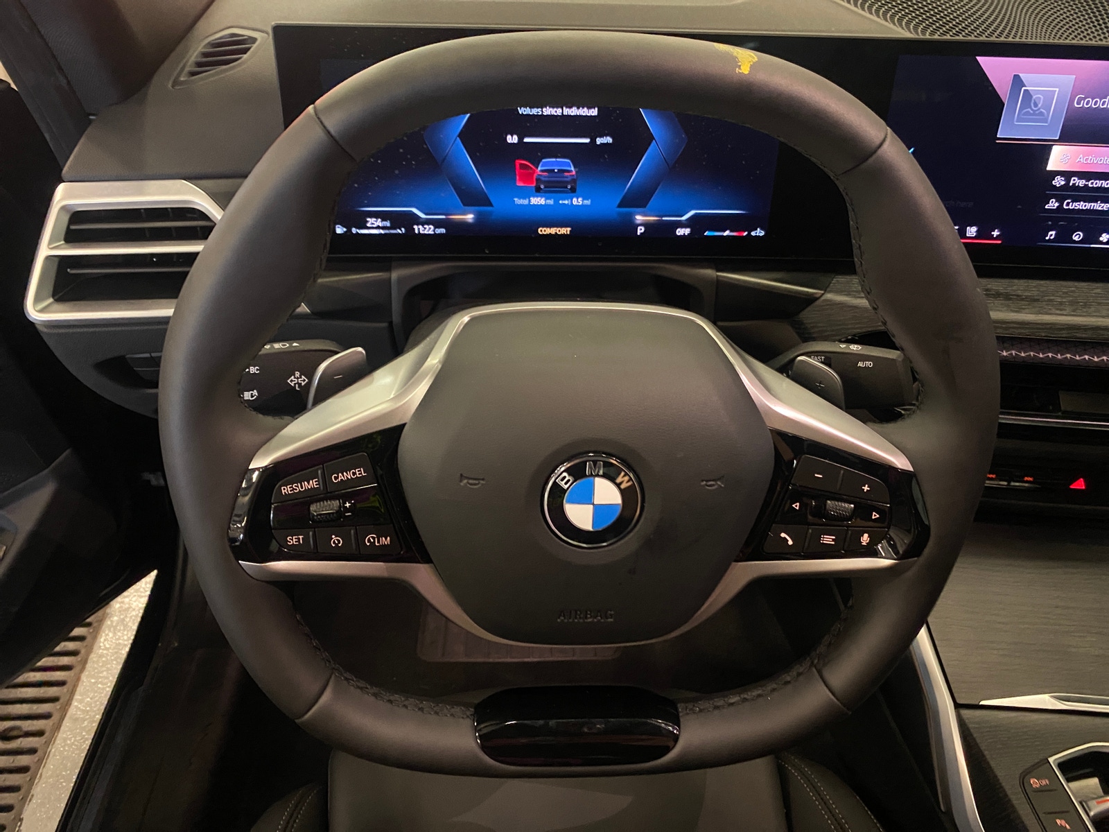 Thumbnail: 2025 BMW 3 Series - 4