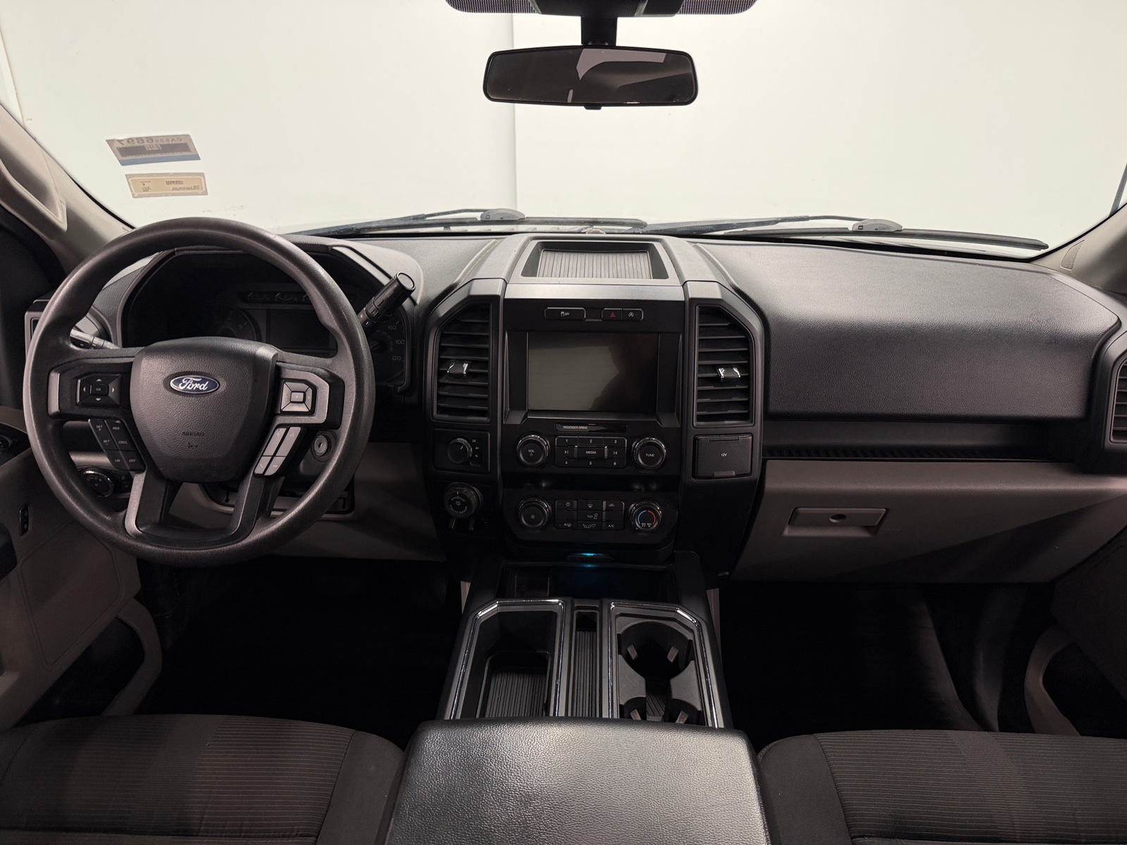 Thumbnail: 2020 Ford Econoline - 3