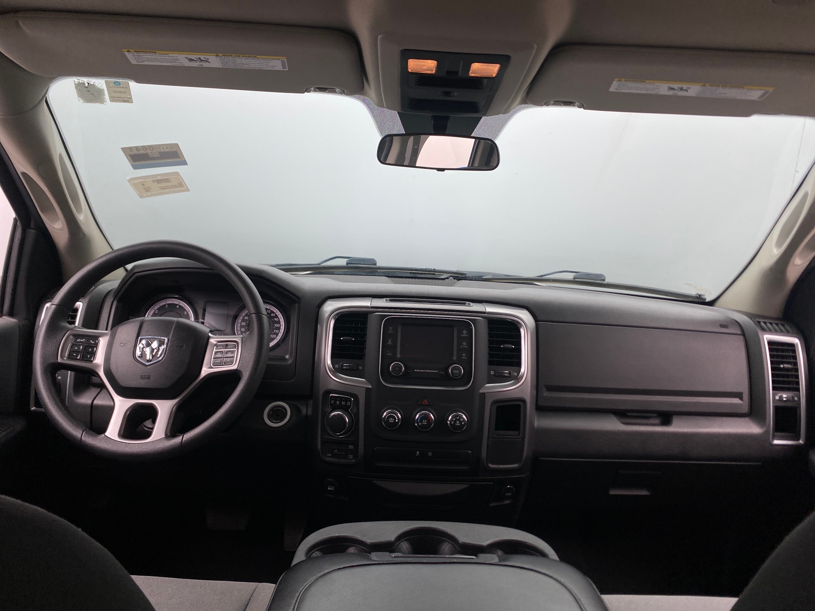 Thumbnail: 2024 RAM 1500 Classic - 3