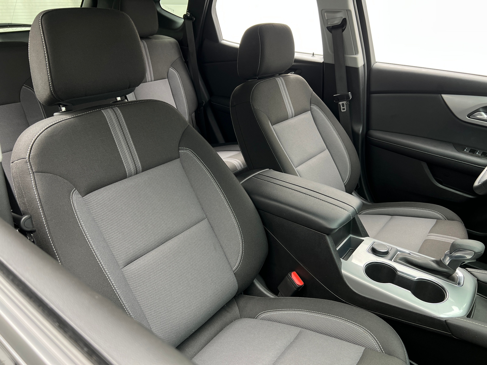 Thumbnail: 2025 Chevrolet Blazer - 2
