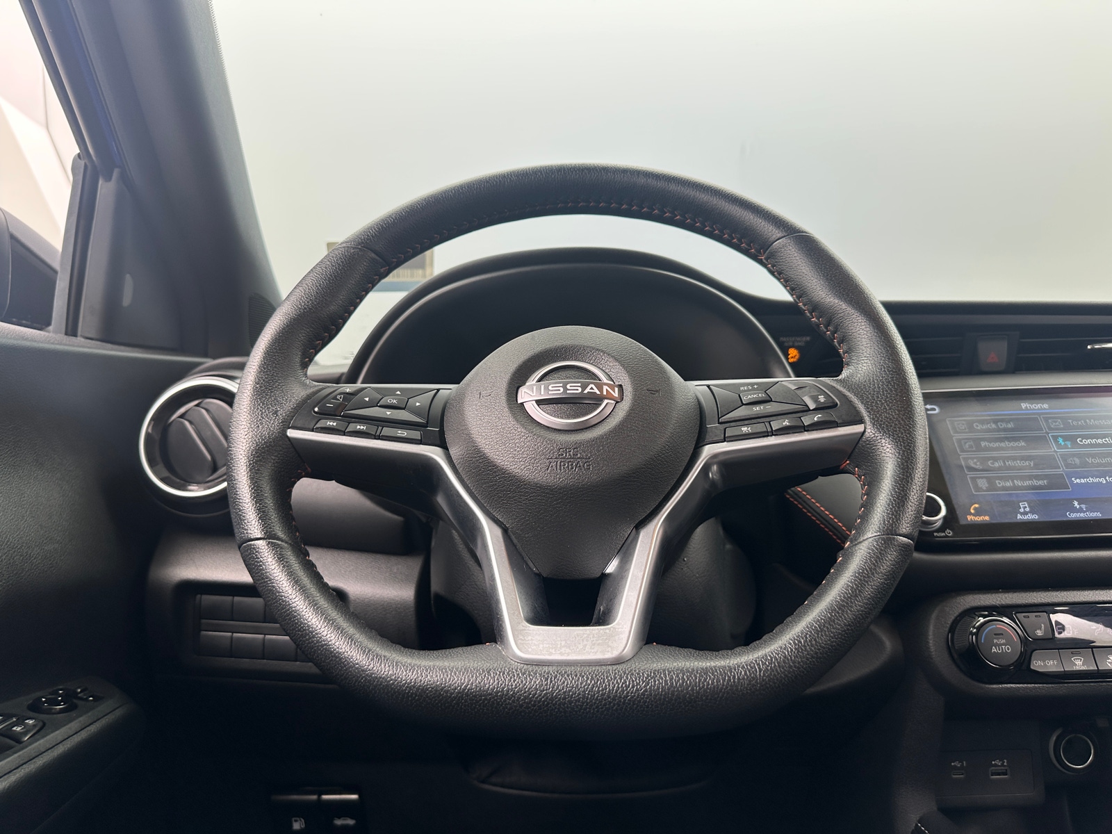Thumbnail: 2023 Nissan Kicks - 5
