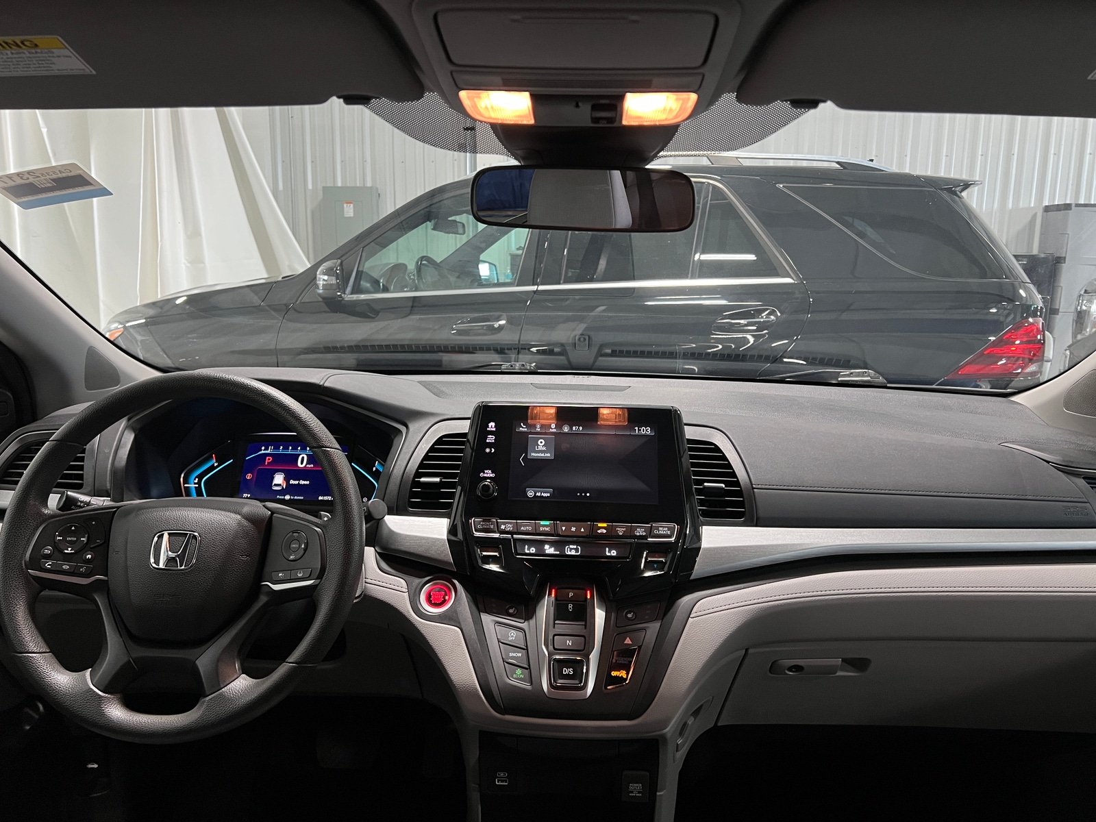 Thumbnail: 2022 Honda Odyssey - 3