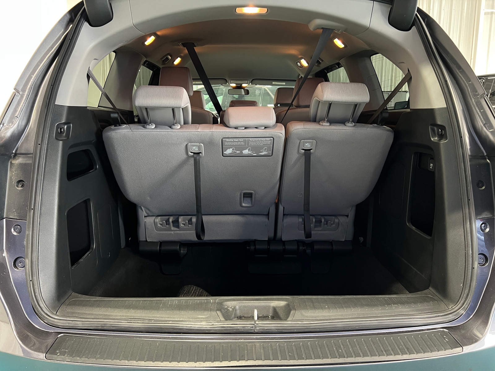 Thumbnail: 2022 Honda Odyssey - 7