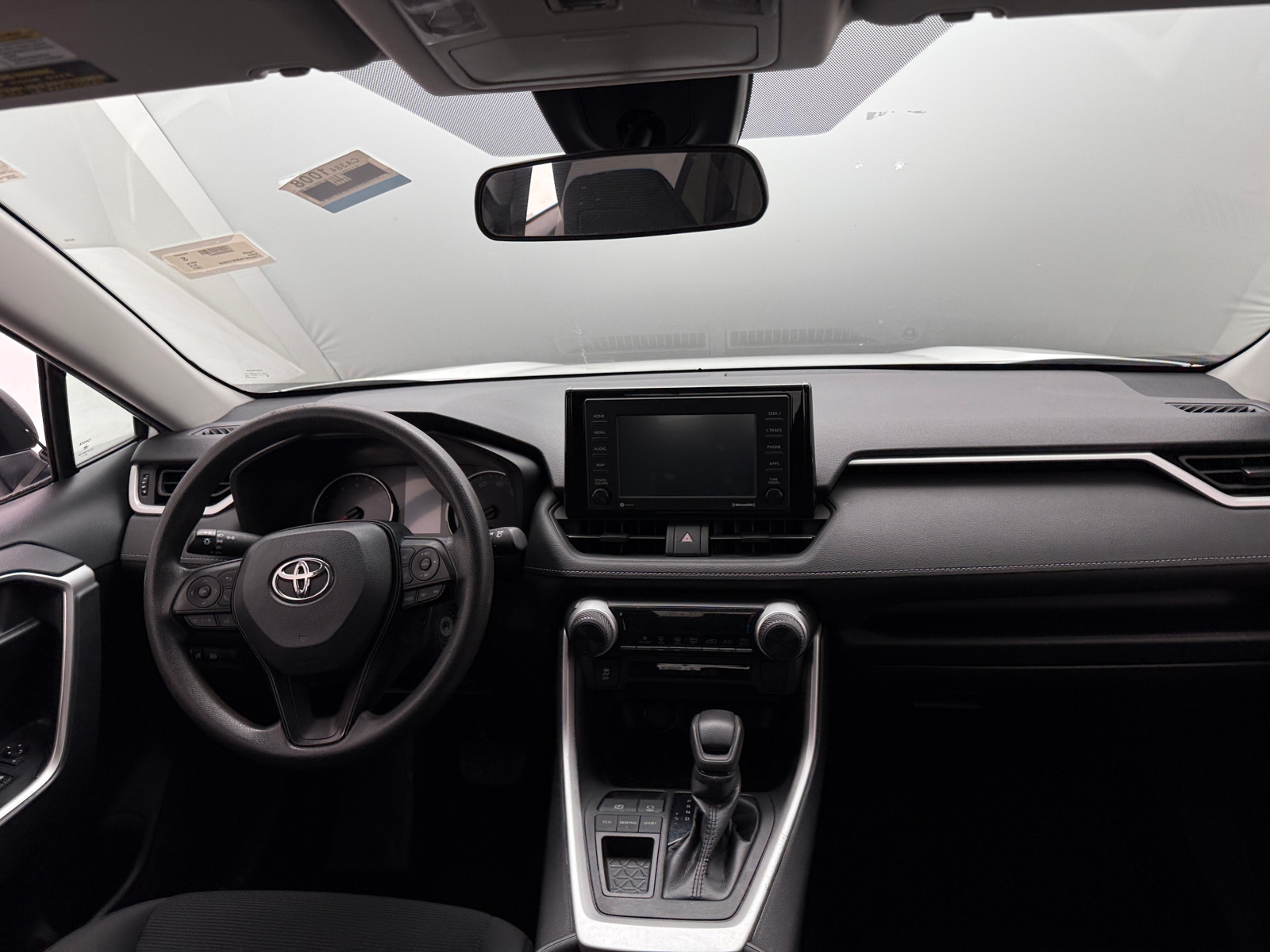 Thumbnail: 2021 Toyota RAV4 - 3