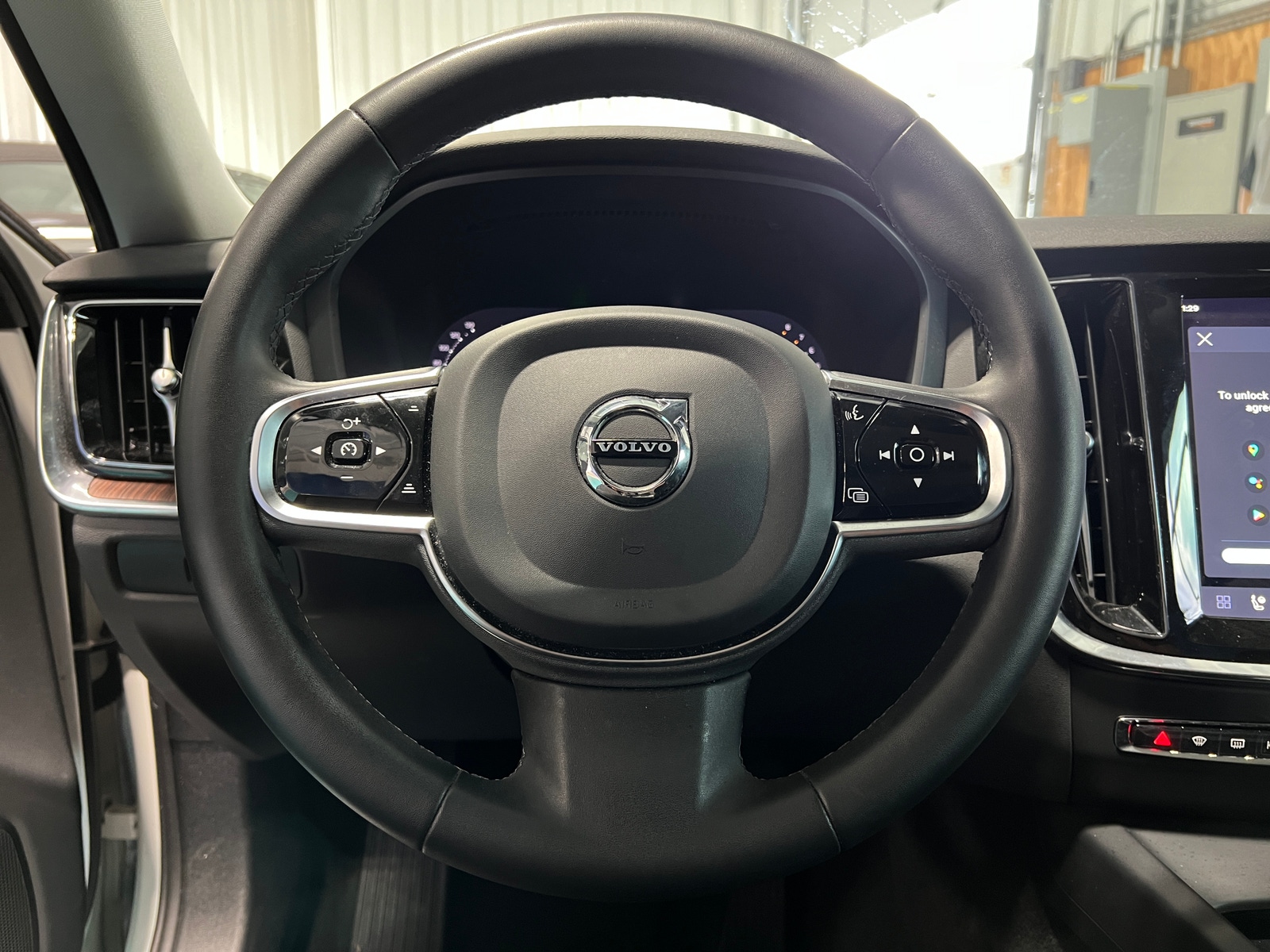Thumbnail: 2024 Volvo S60 - 4