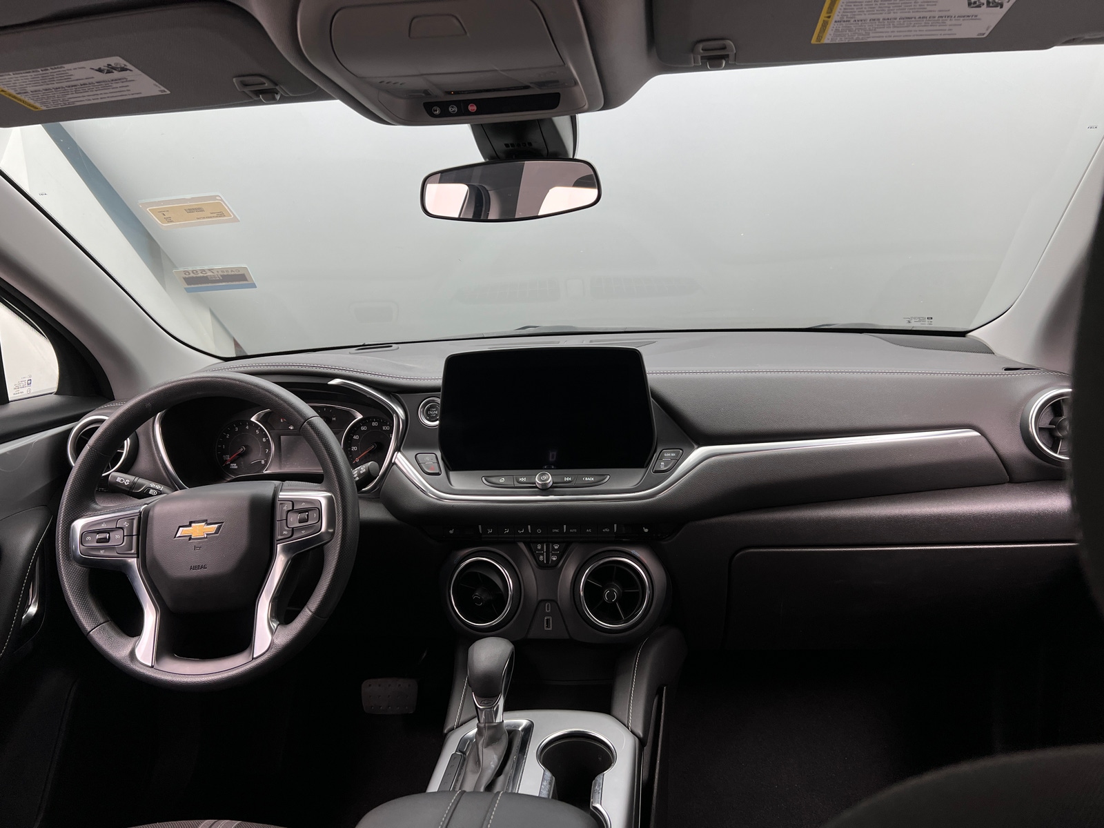 Thumbnail: 2025 Chevrolet Blazer - 3