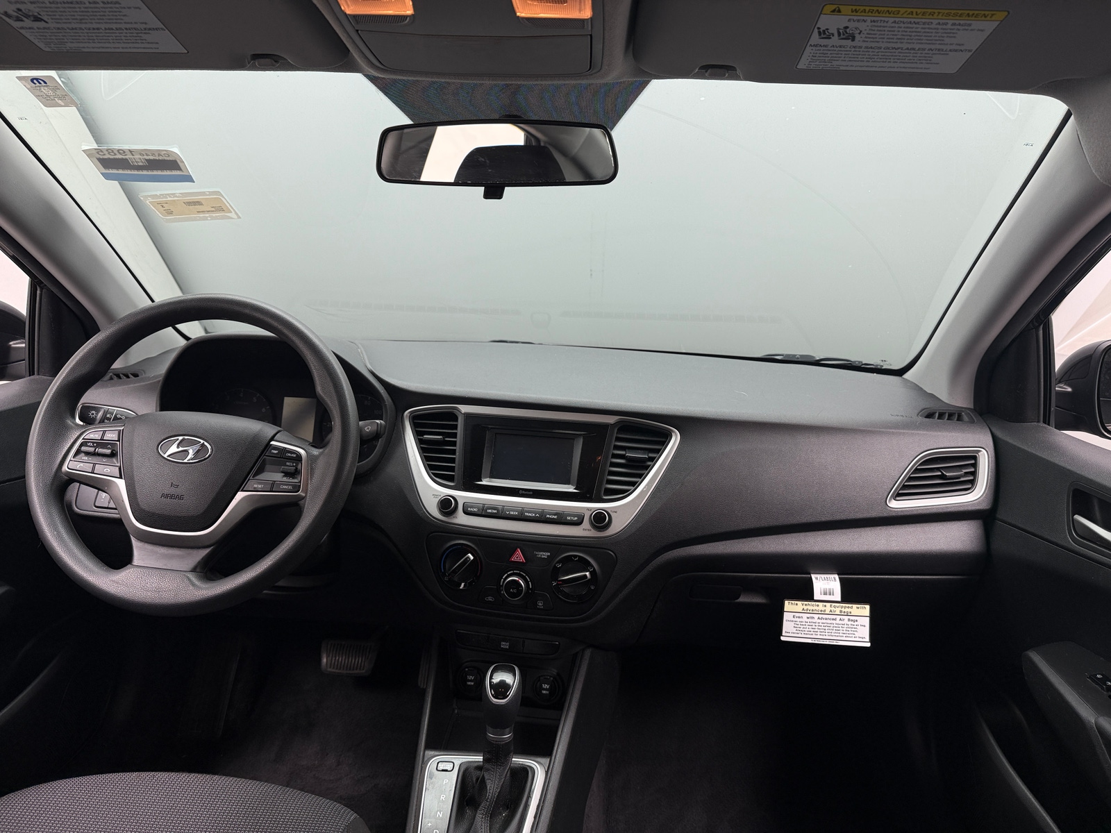 Thumbnail: 2022 Hyundai Accent - 3