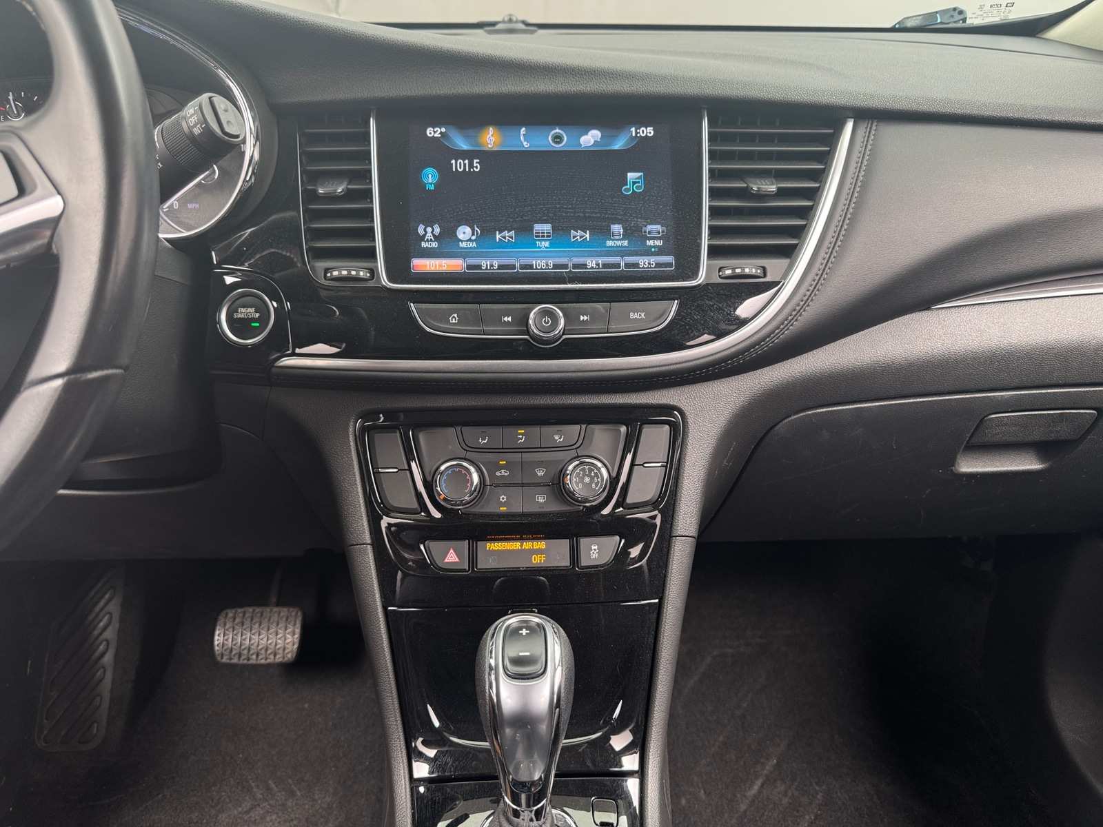 Thumbnail: 2019 Buick Encore - 3