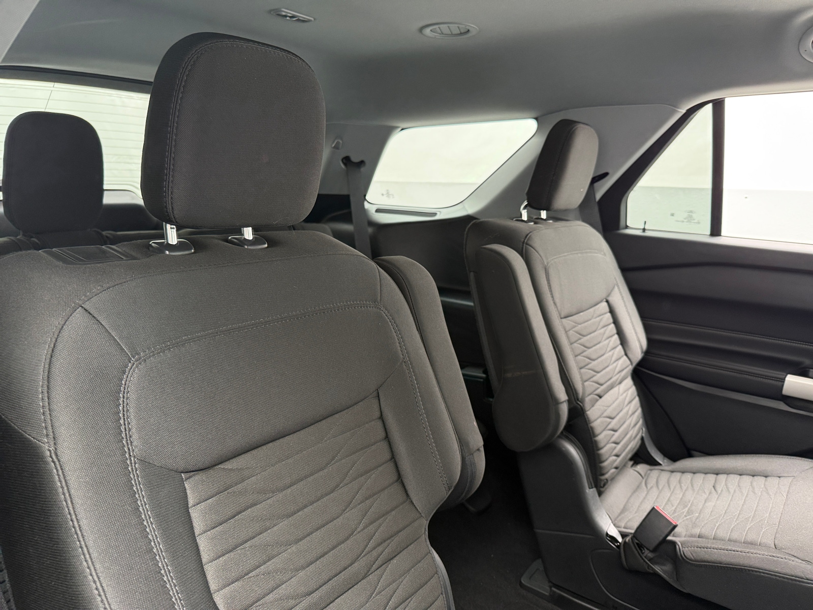 Thumbnail: 2021 Ford Explorer - 6