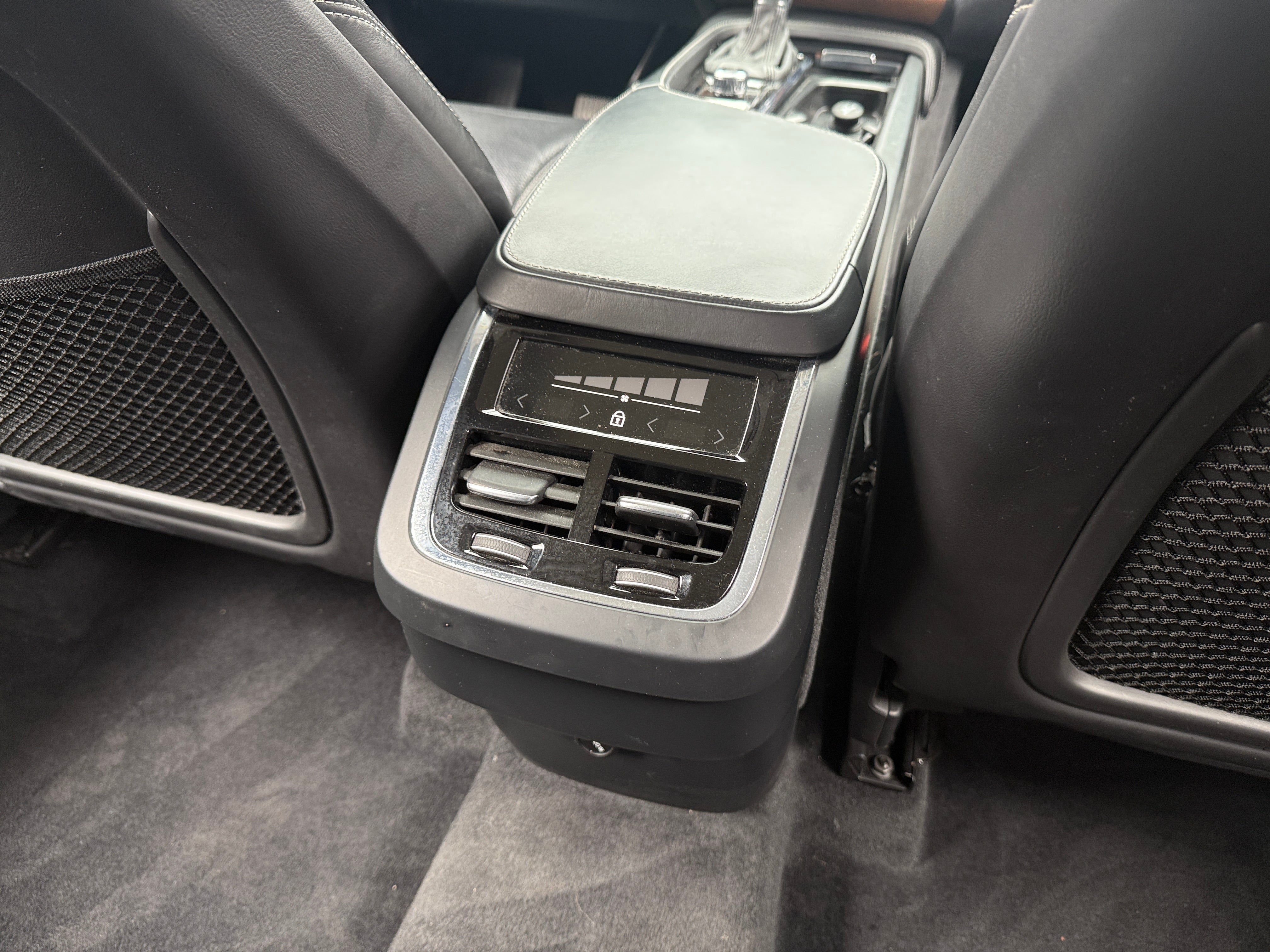 2018 Volvo XC90