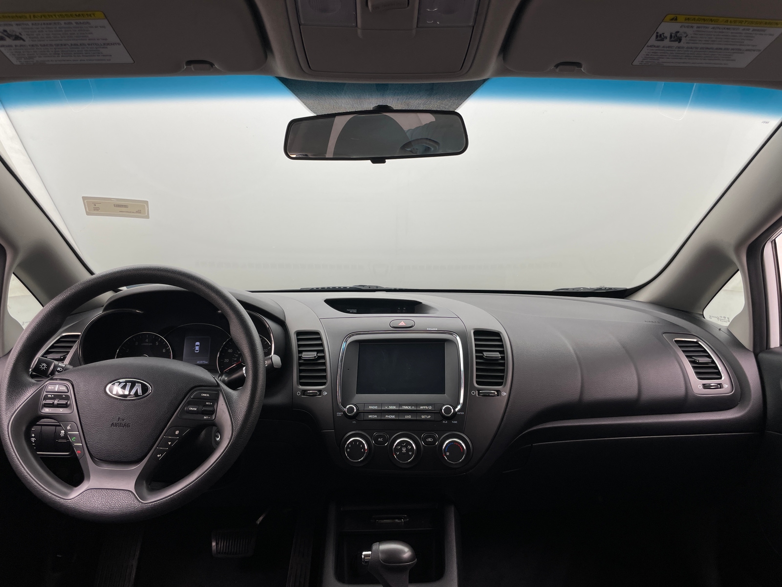Thumbnail: 2018 Kia Forte - 3