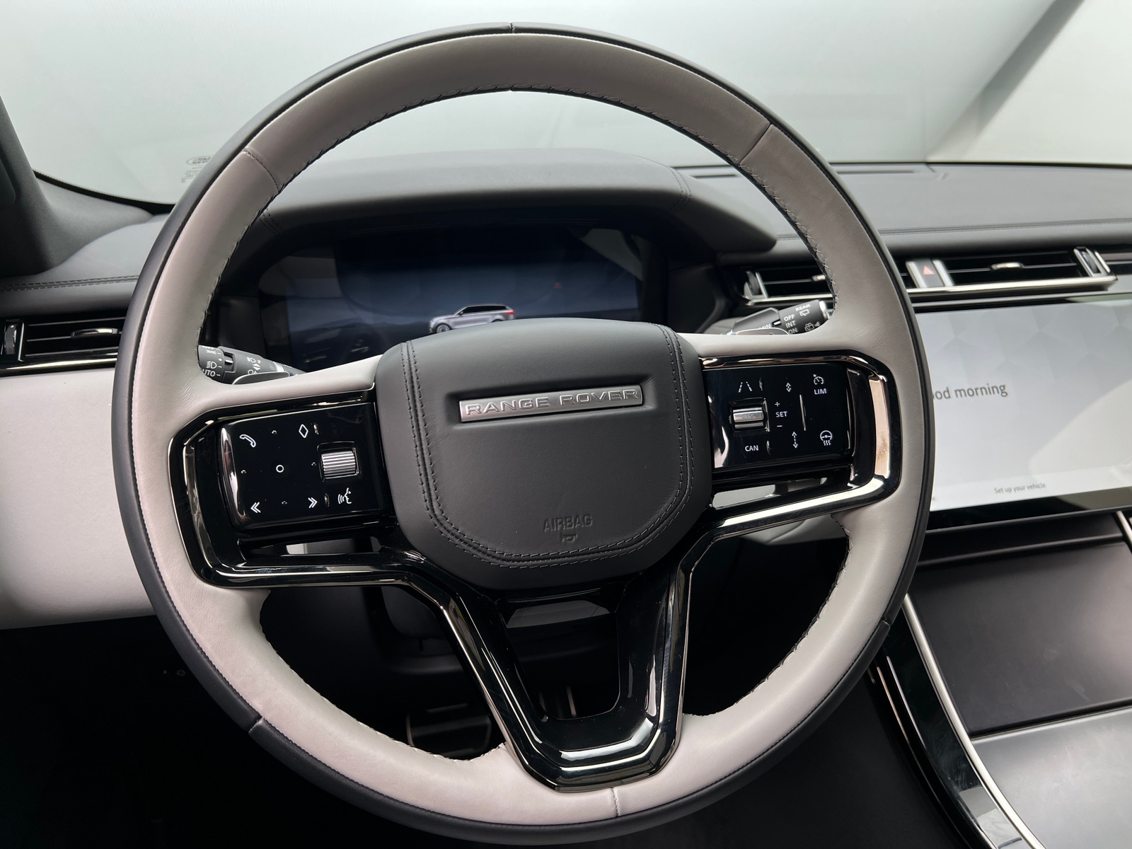 Thumbnail: 2026 Land Rover Range Rover Velar - 4