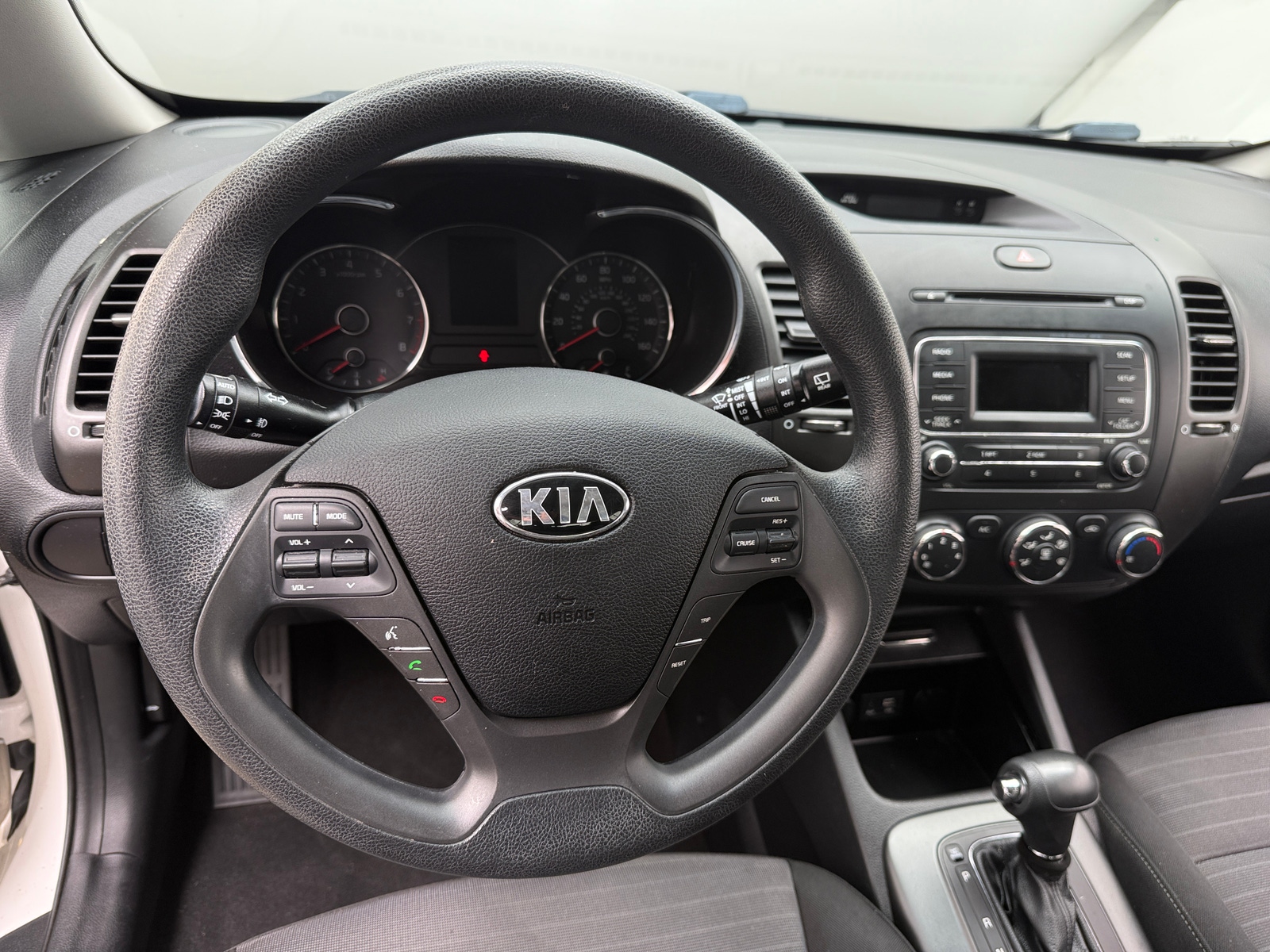Thumbnail: 2016 Kia Forte - 5