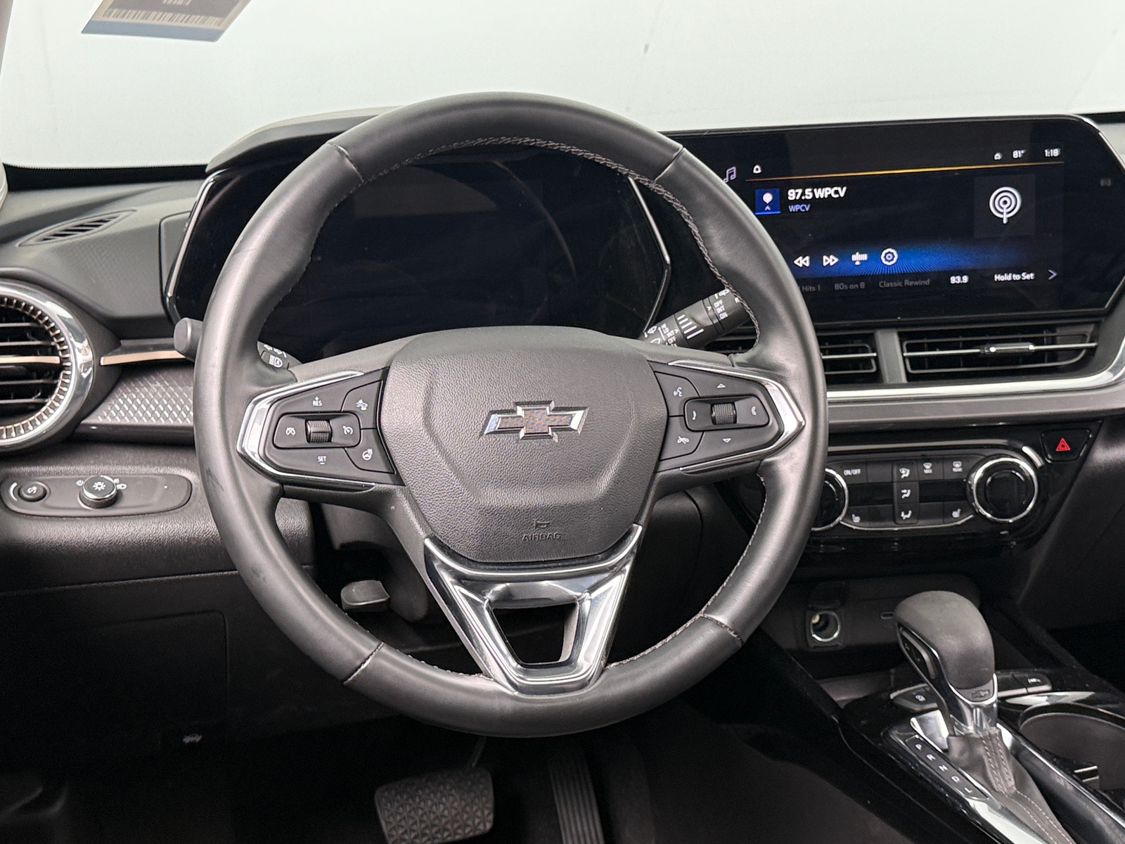 Thumbnail: 2025 Chevrolet Trax - 4