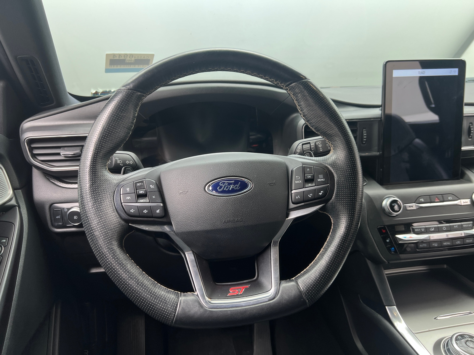 Thumbnail: 2020 Ford Explorer - 4